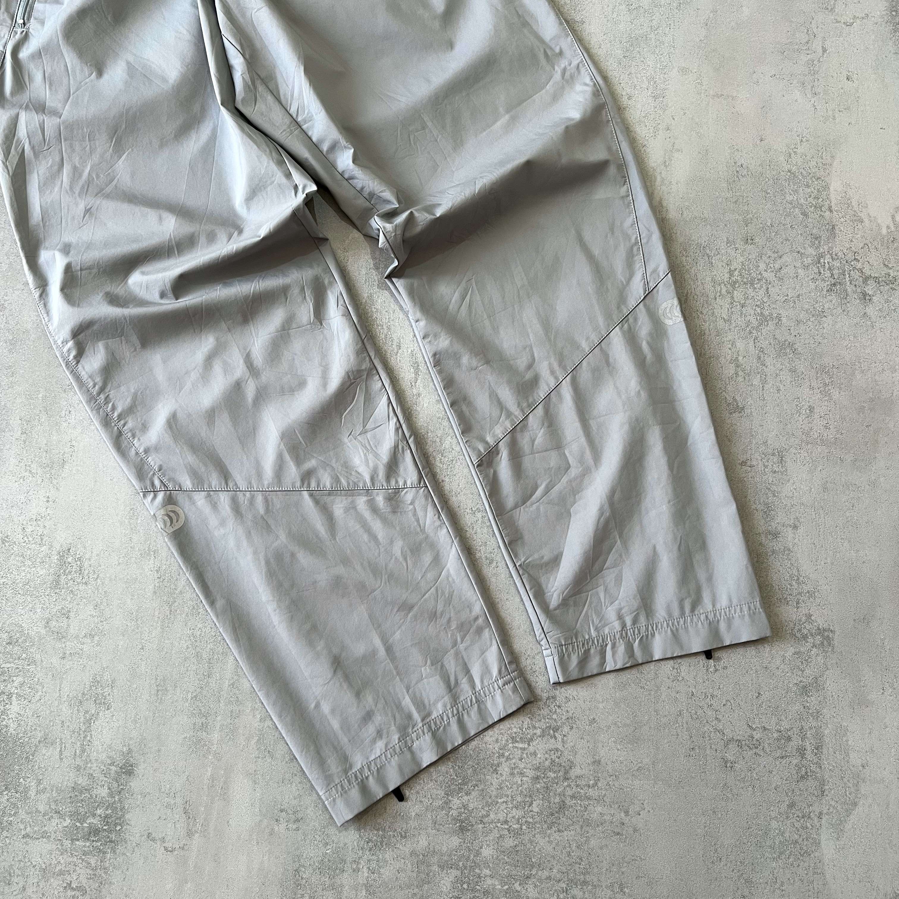 Nike 2000s trackpants (M)