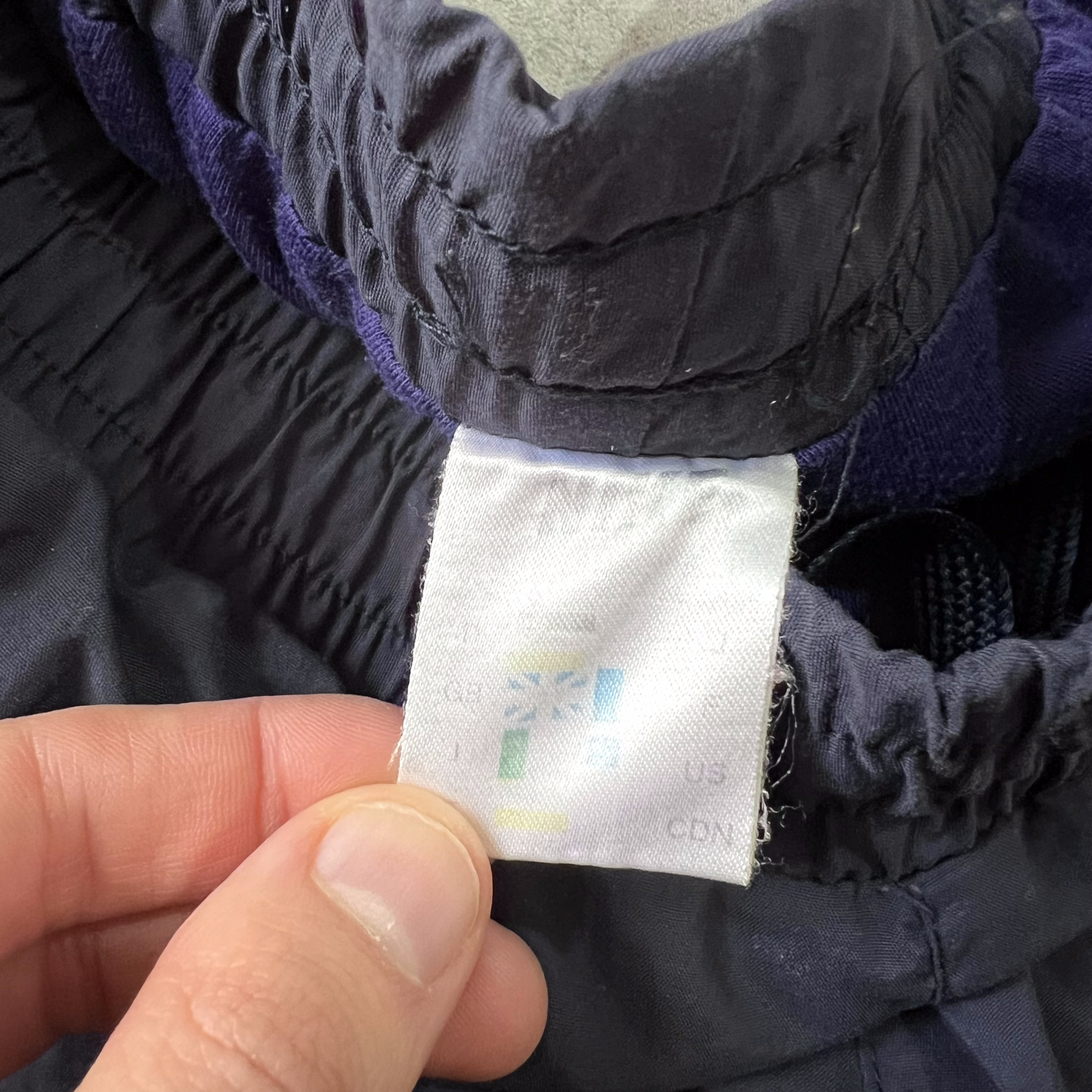 Nike ACG RARE 2000s trackpants (XL)