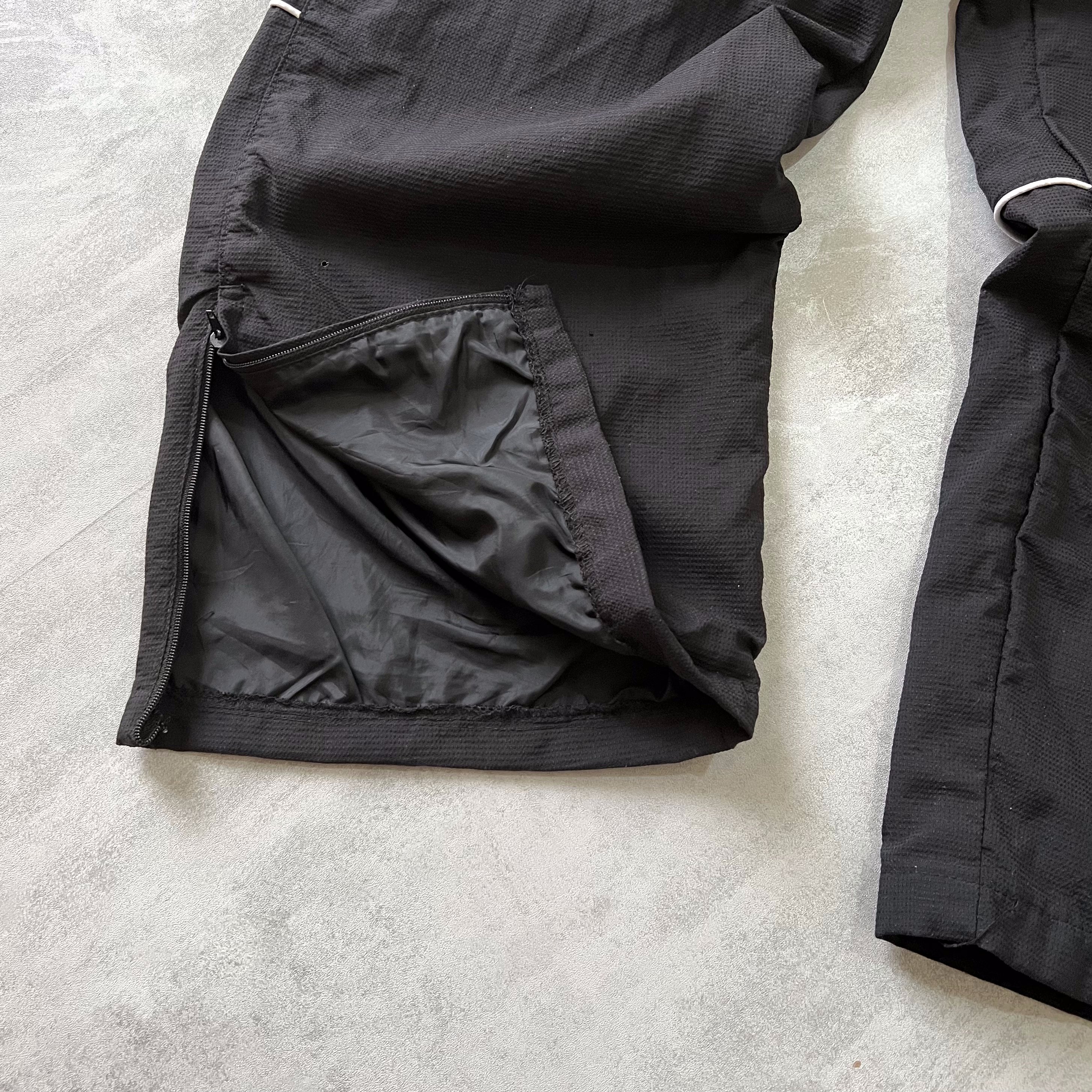 Nike 2000s trackpants (L)