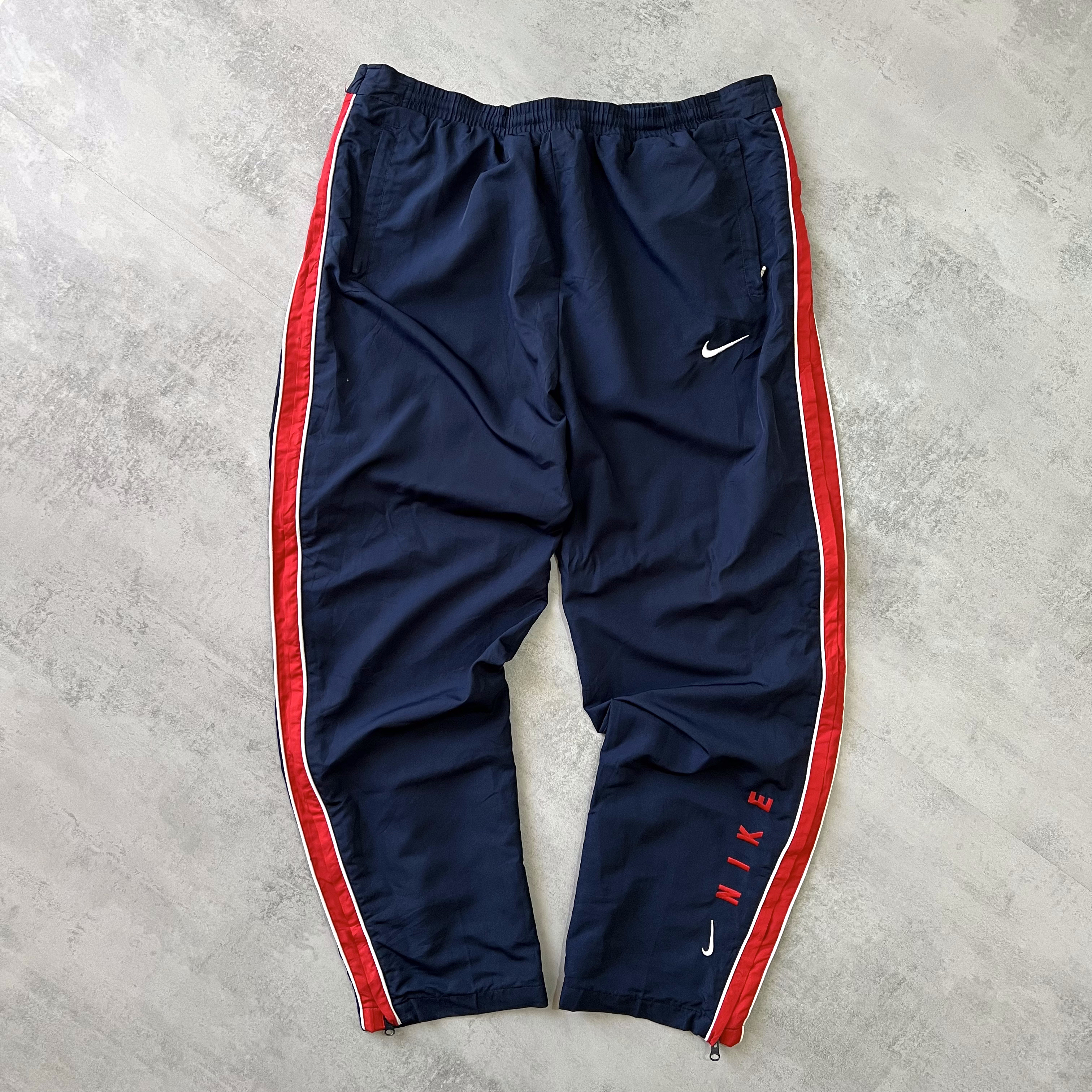 Nike 2000s trackpants (XXL)