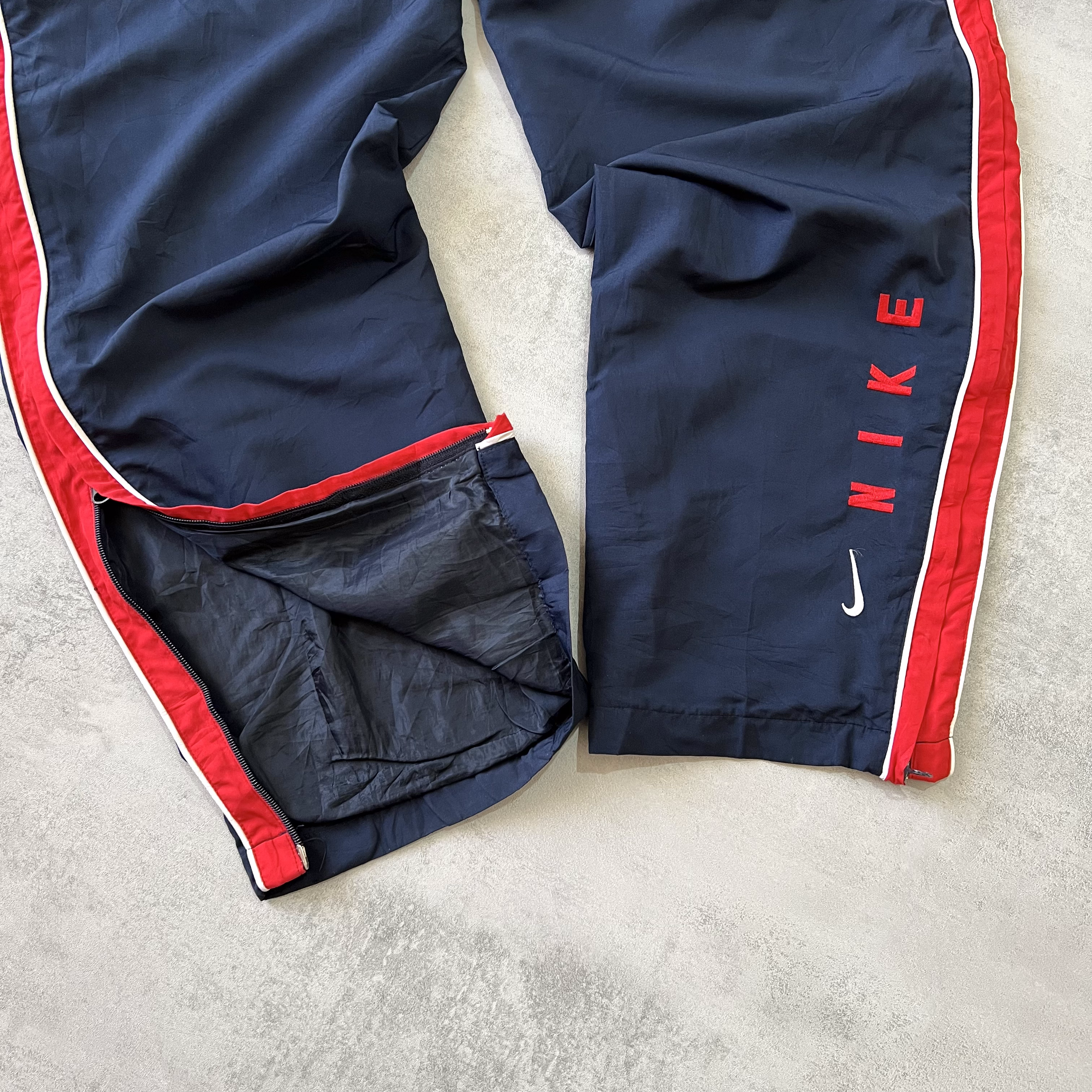 Nike 2000s trackpants (XXL)