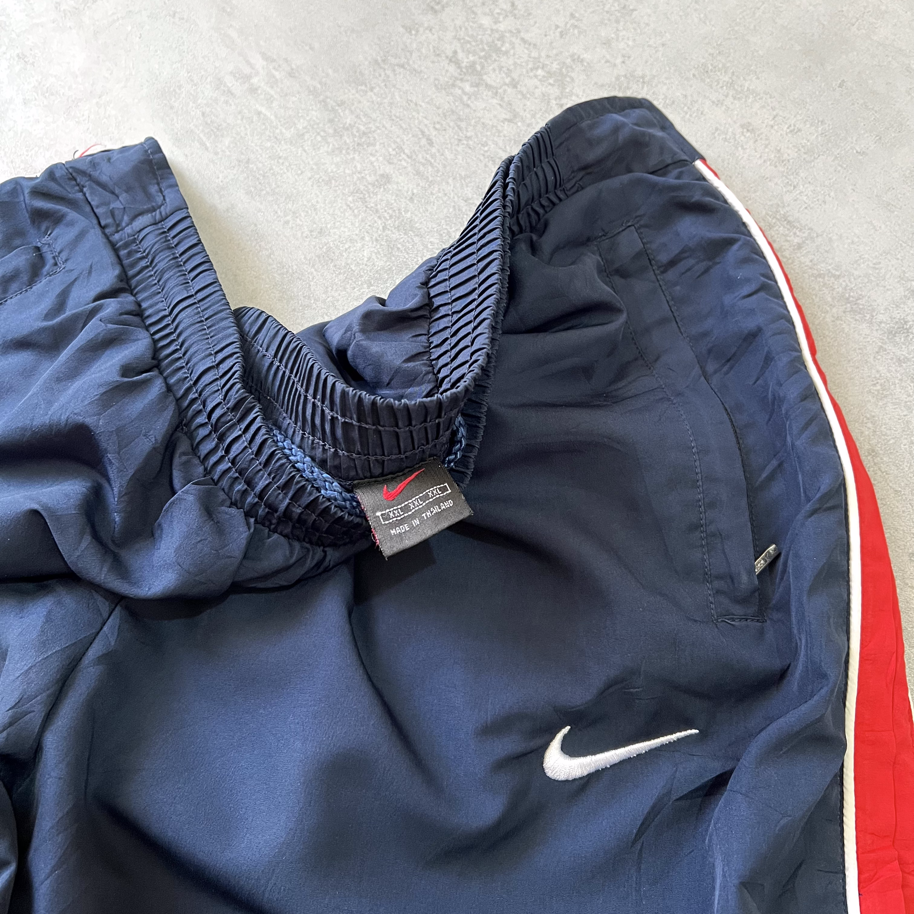 Nike 2000s trackpants (XXL)