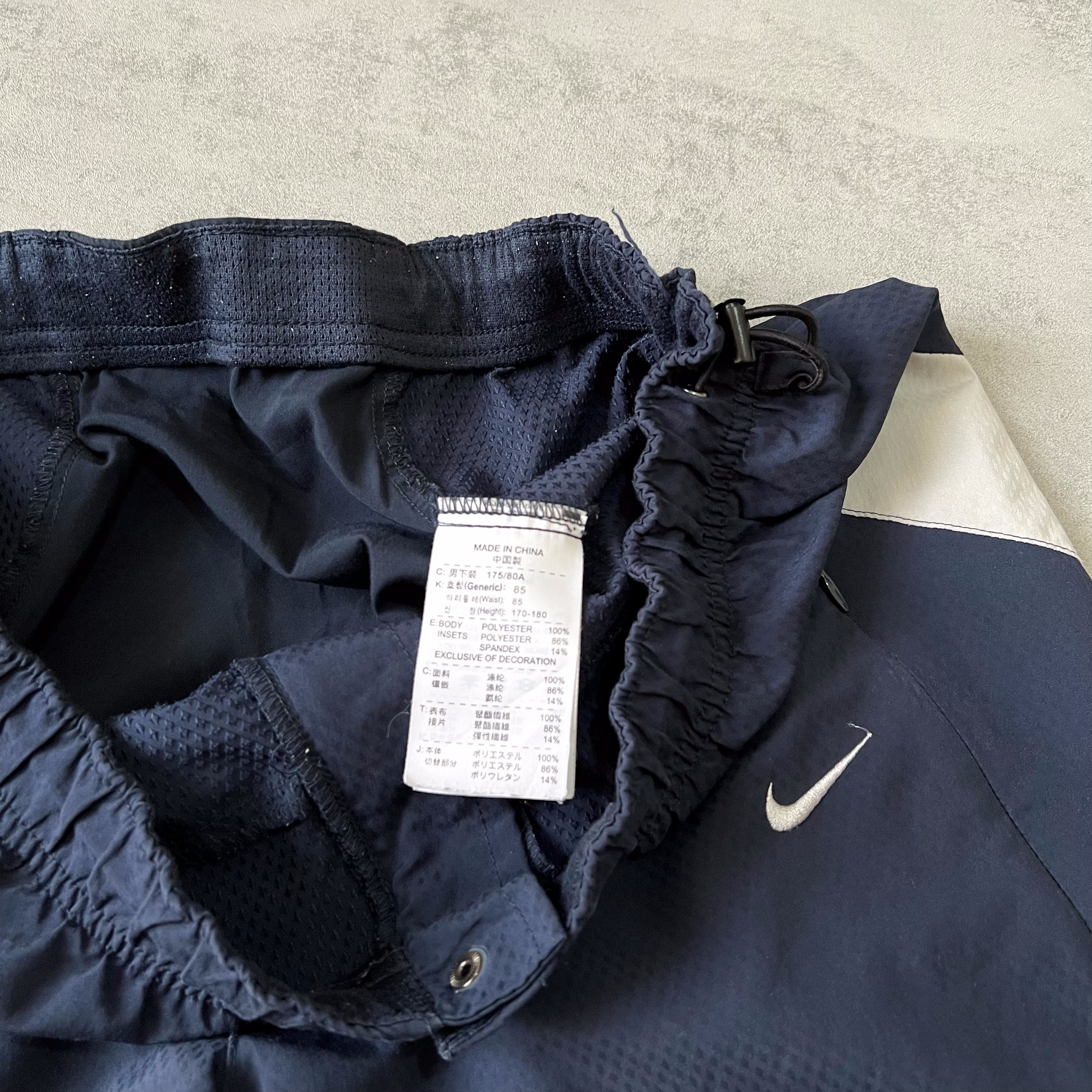Nike 2000s trackpants (L)