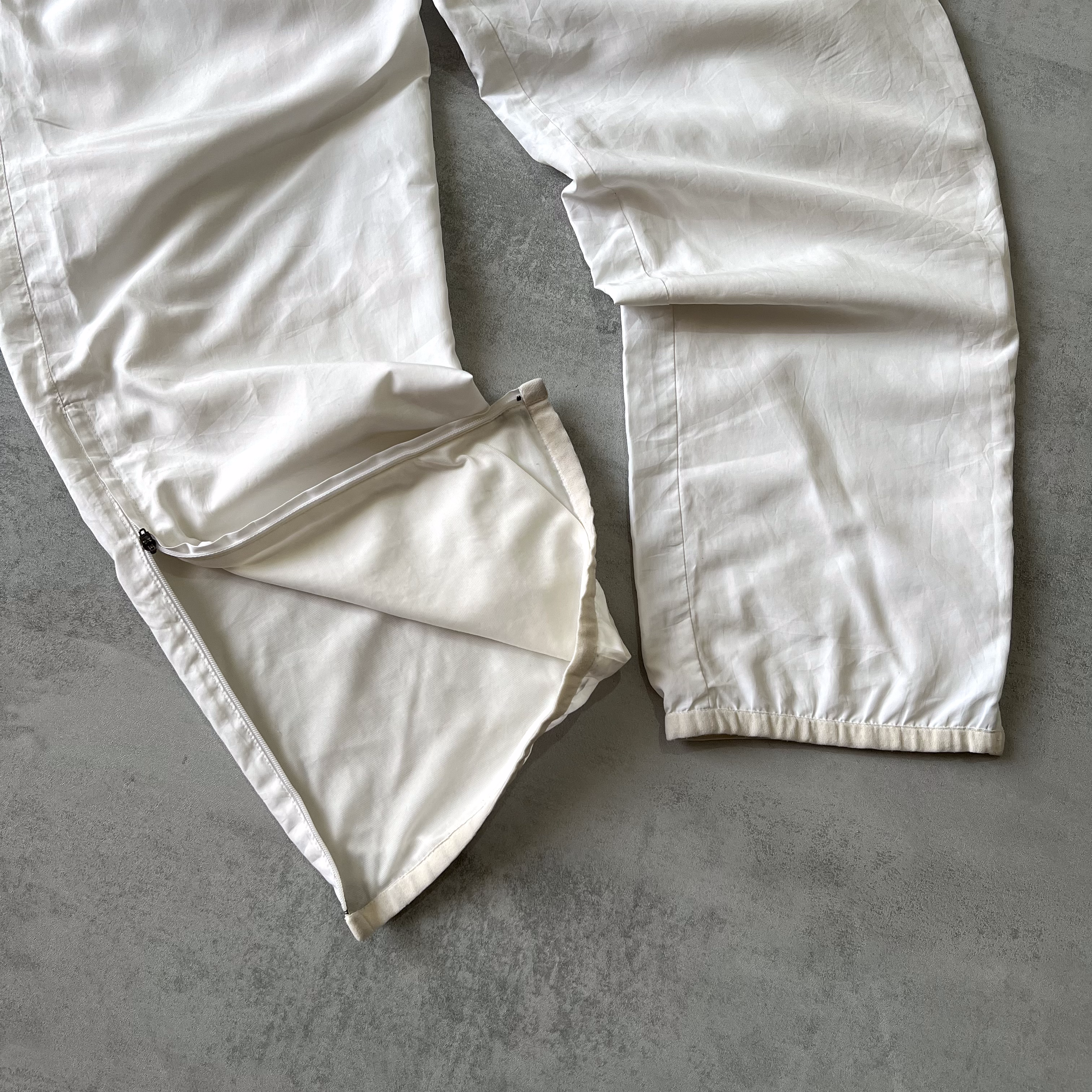 Nike 2000s trackpants (L)