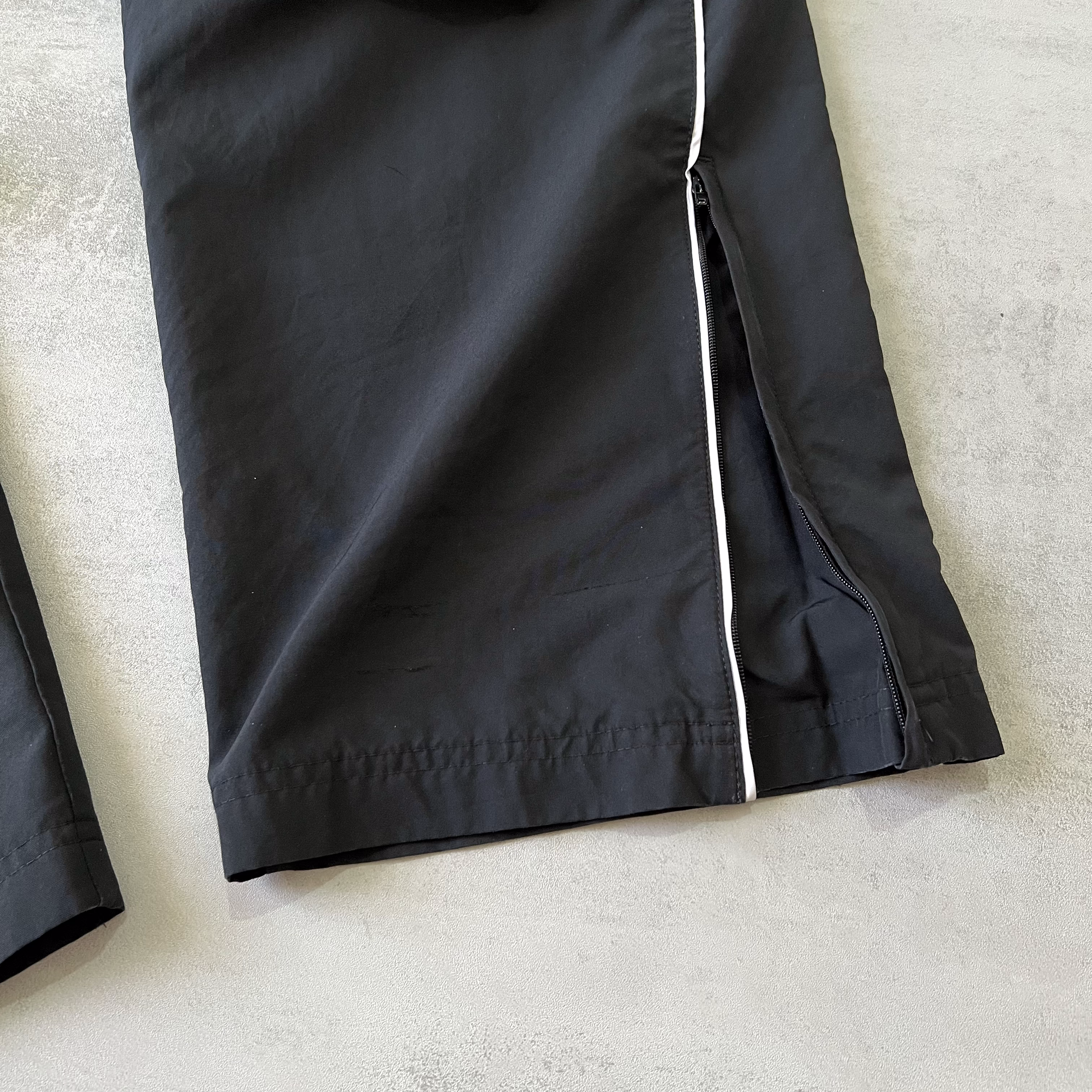 Nike RARE 2000s trackpants (XL)