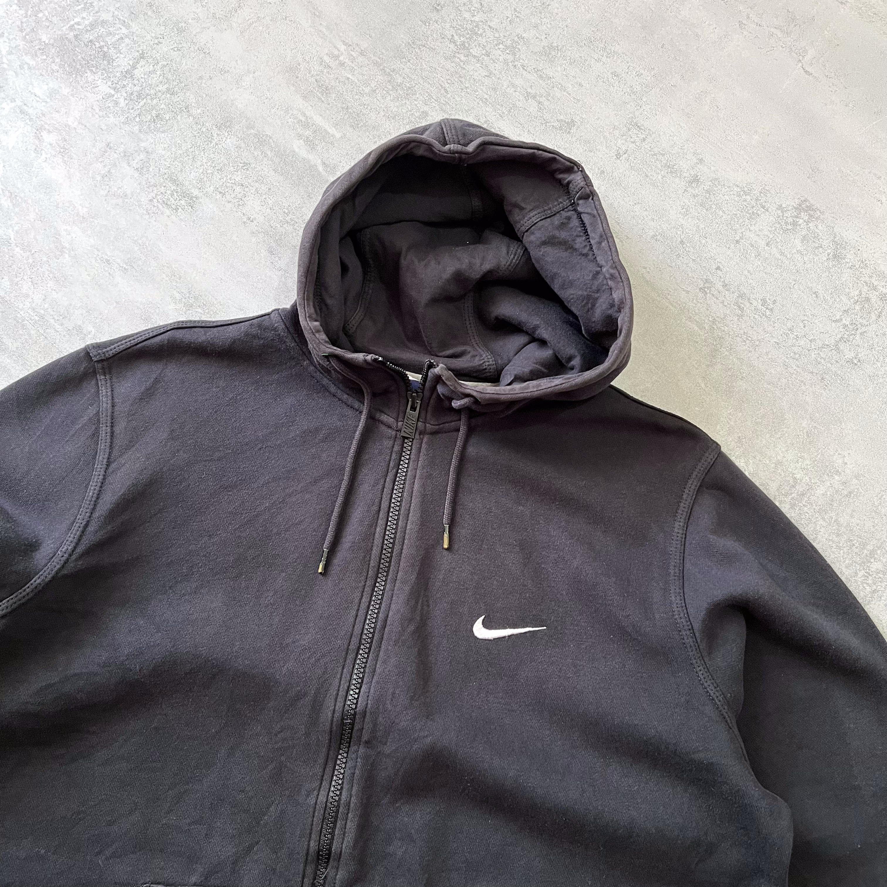 Nike 2000s zip hoodie (L)