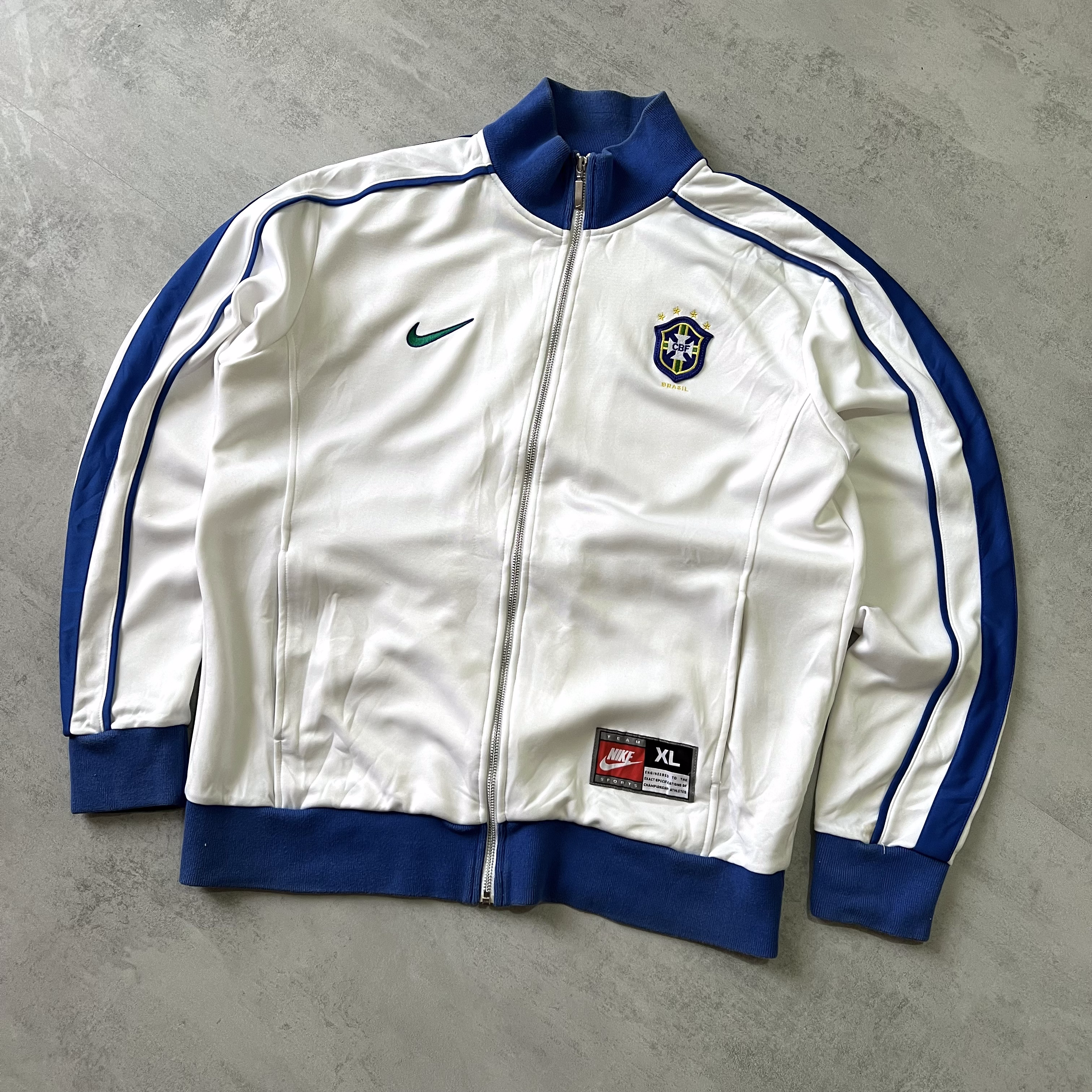 Nike Brasil 2000s jacket (XL)