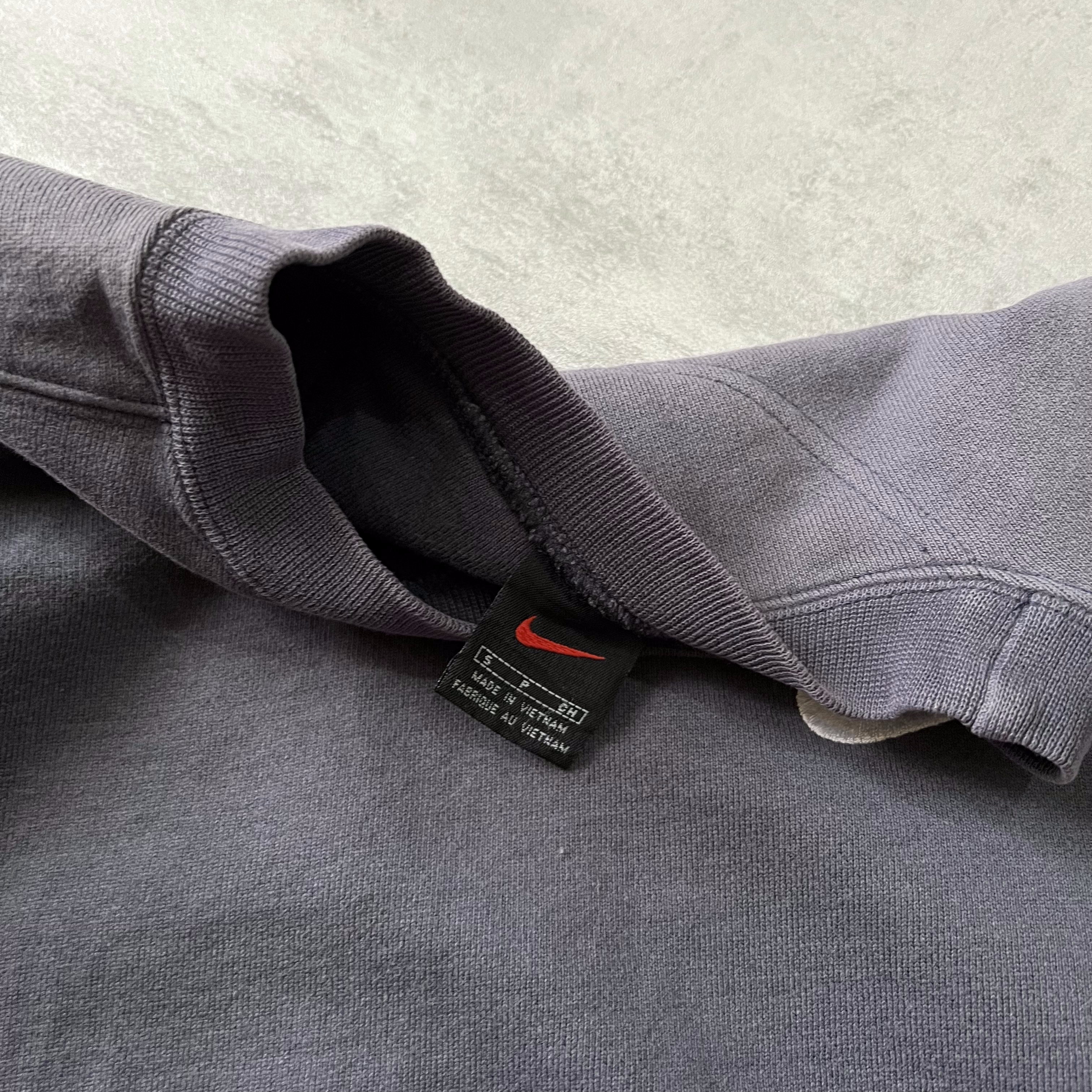 Nike 2000s crewneck sweatshirt (S)