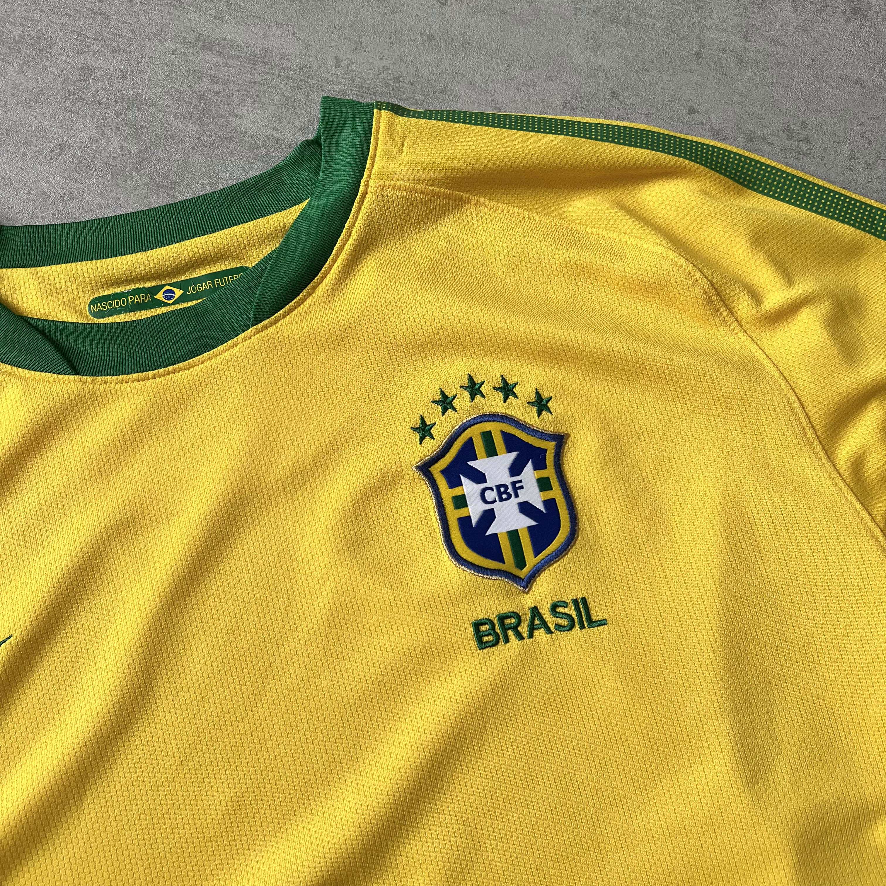 Nike Brasil 2000s t-shirt (XL)