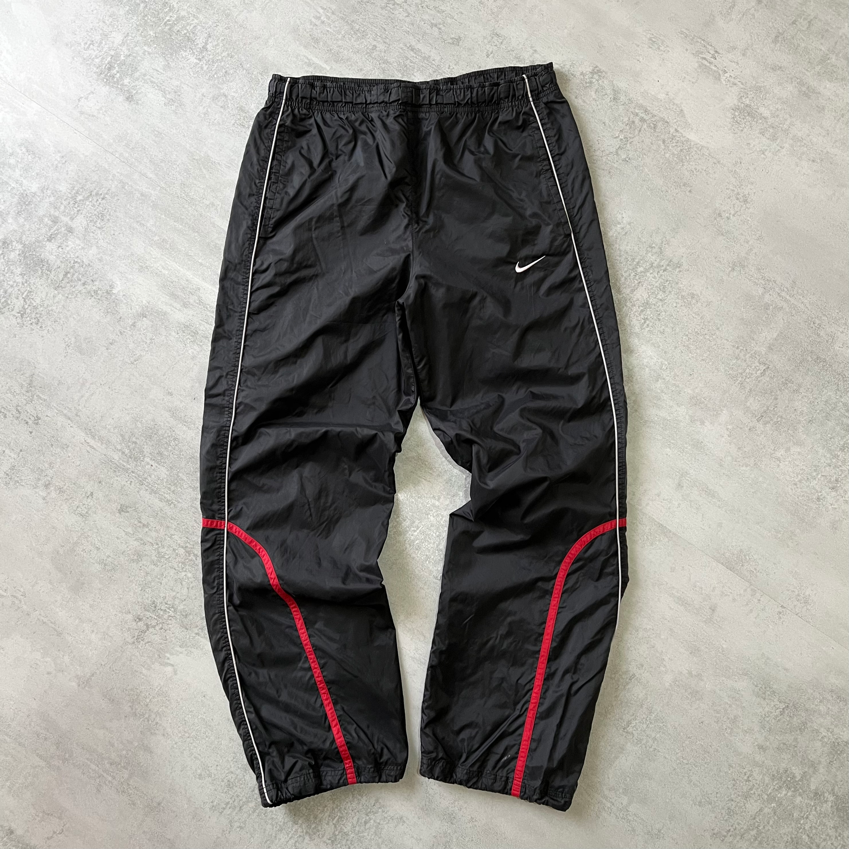 Nike 2000s trackpants (L)