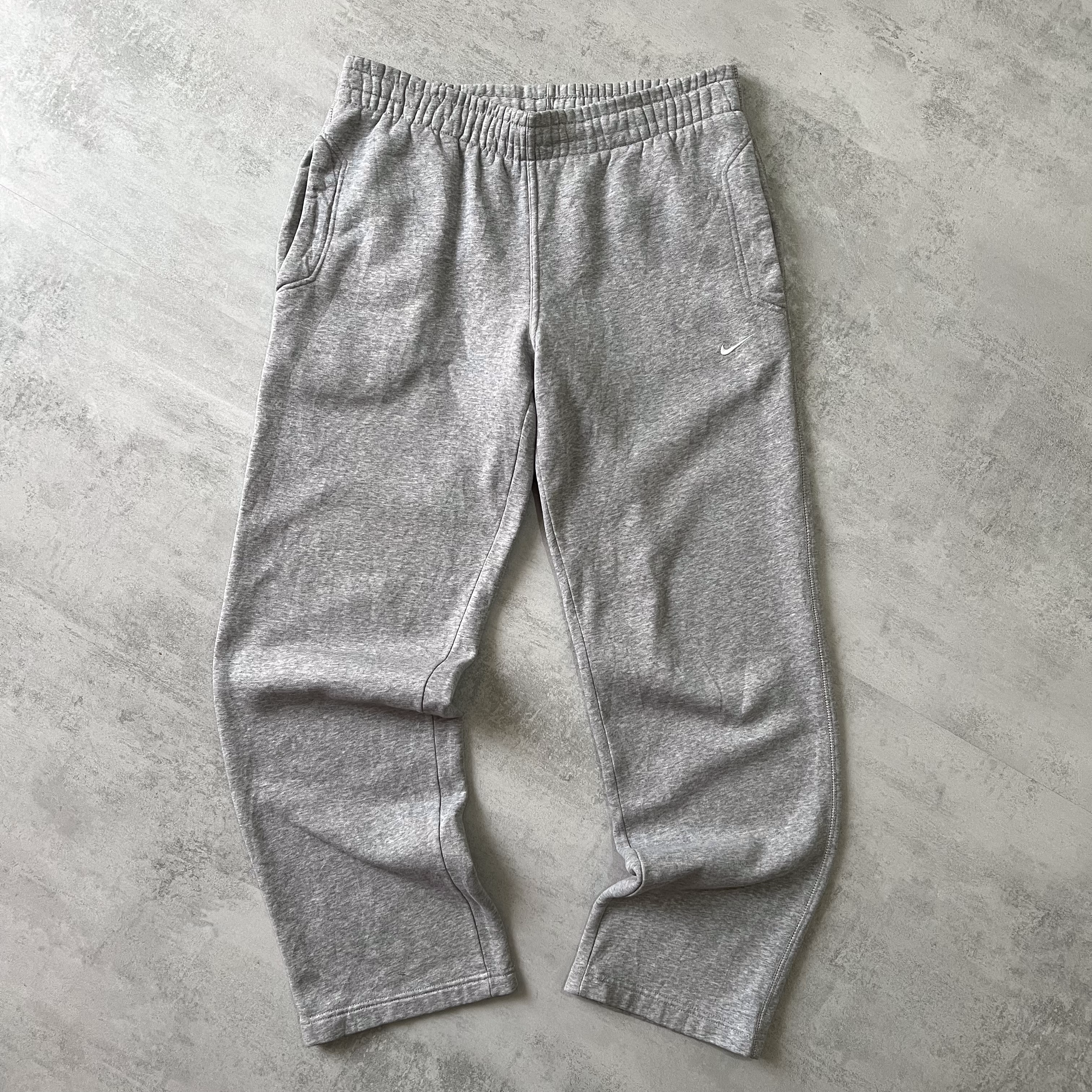 Nike 2000s joggers (S)
