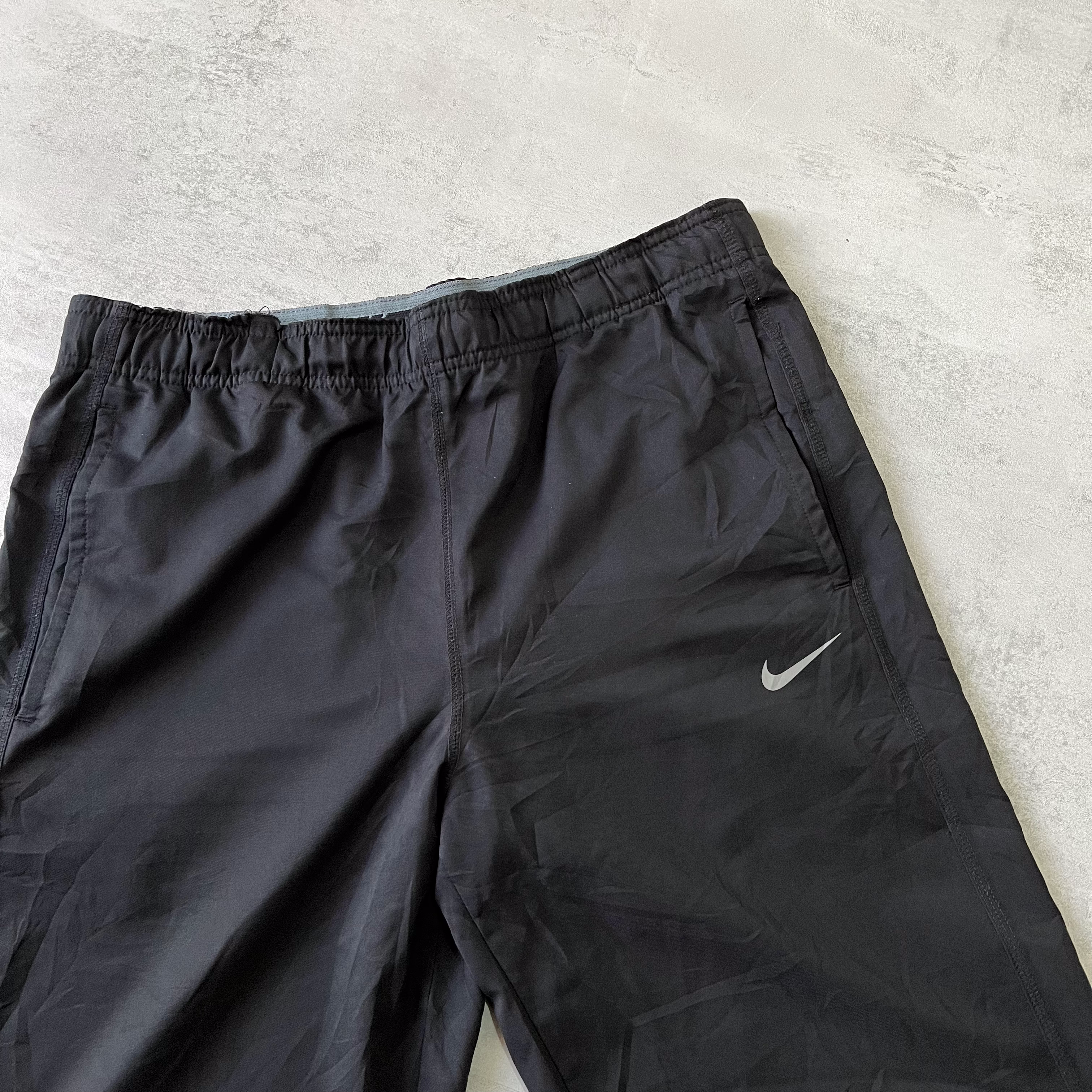Nike 2000s trackpants (M)