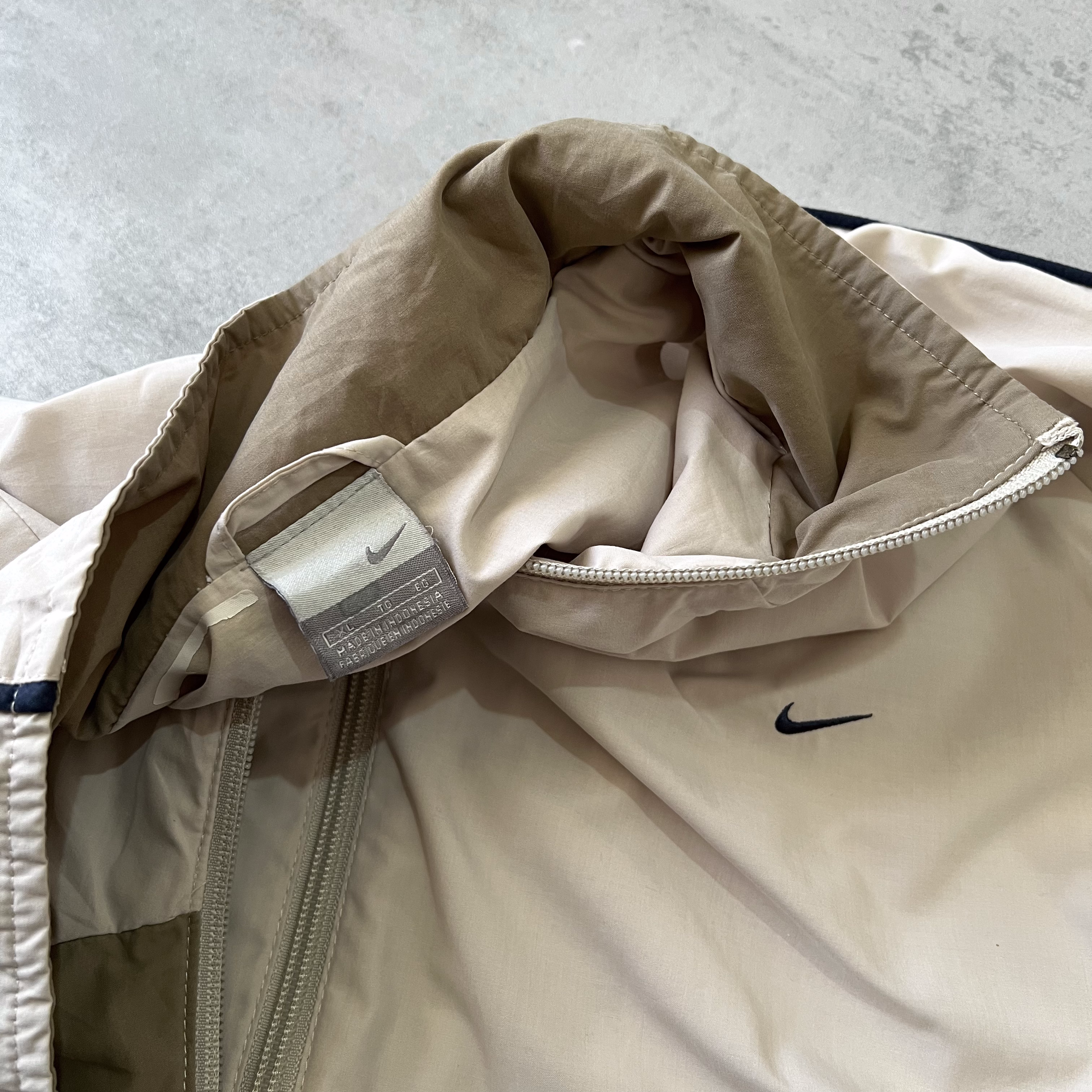 Nike 2000s trackjacket (XL)