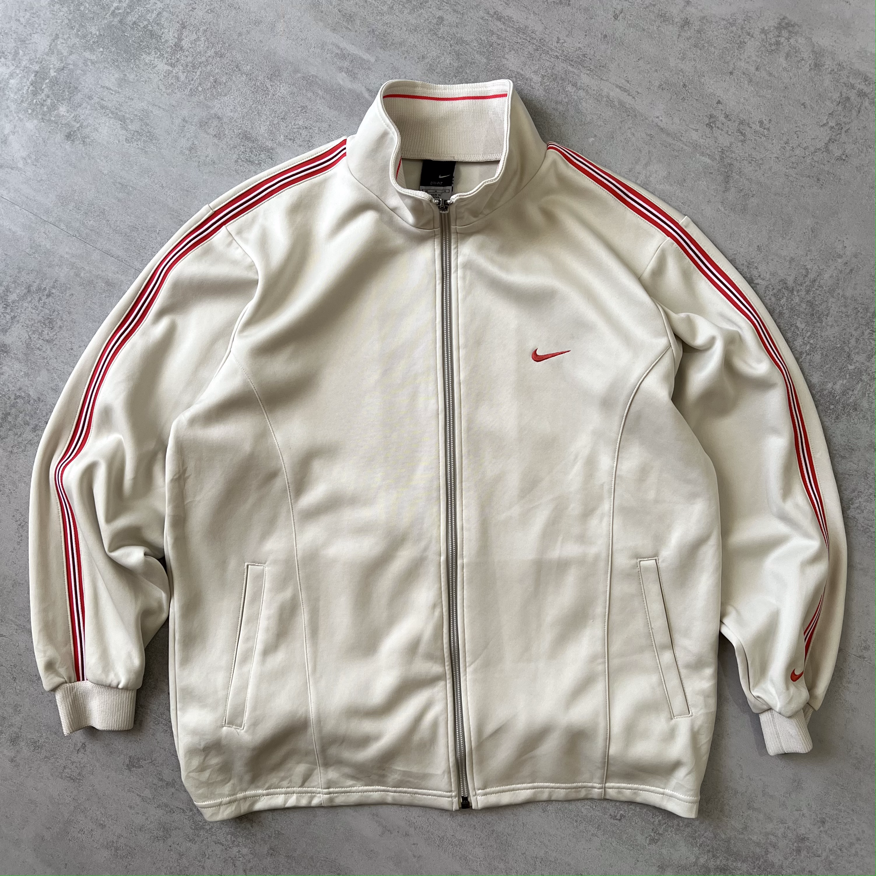 Nike 2000s trackjacket (M)