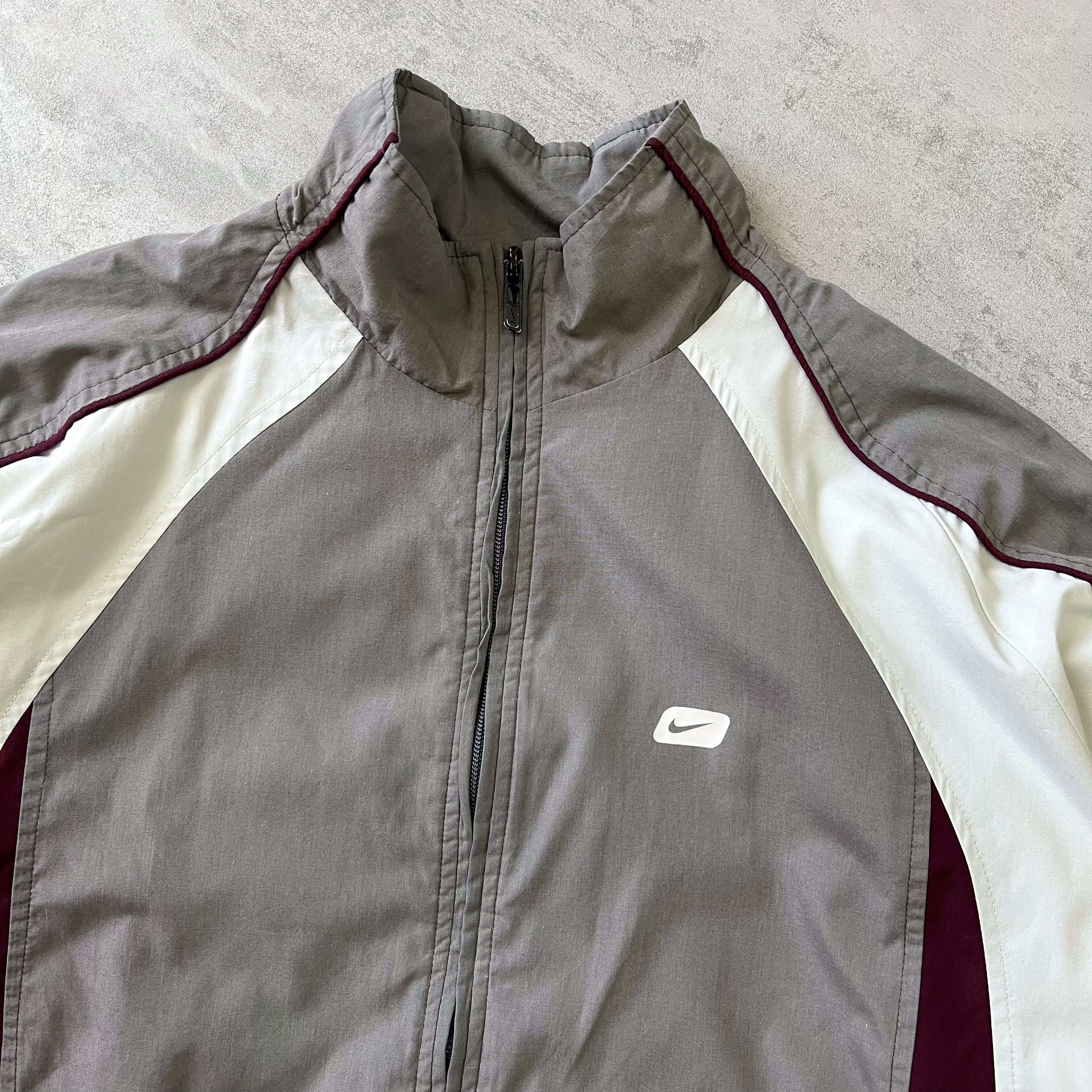 Nike 2000s trackjacket (M)
