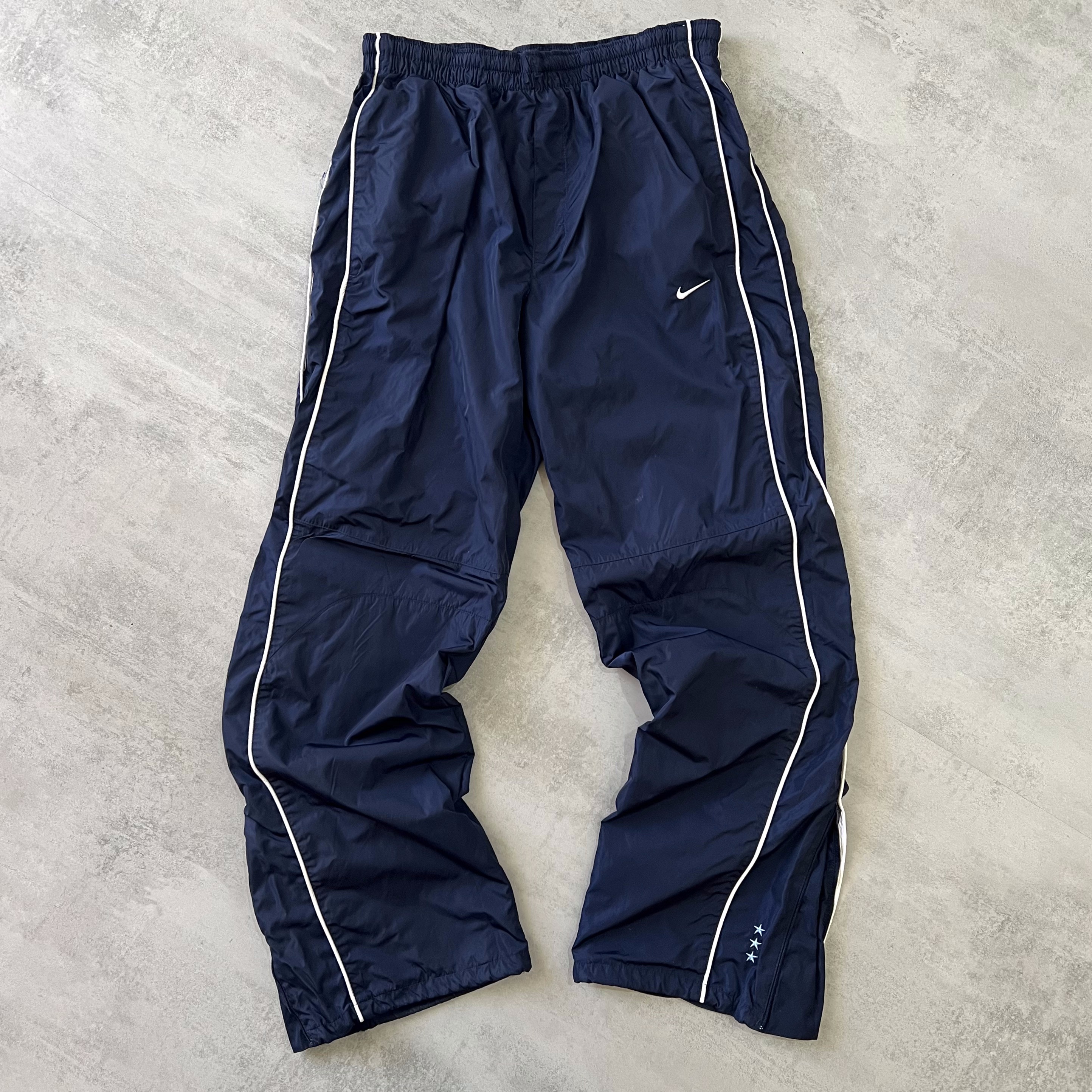 Nike Cortez 2000s trackpants (M)