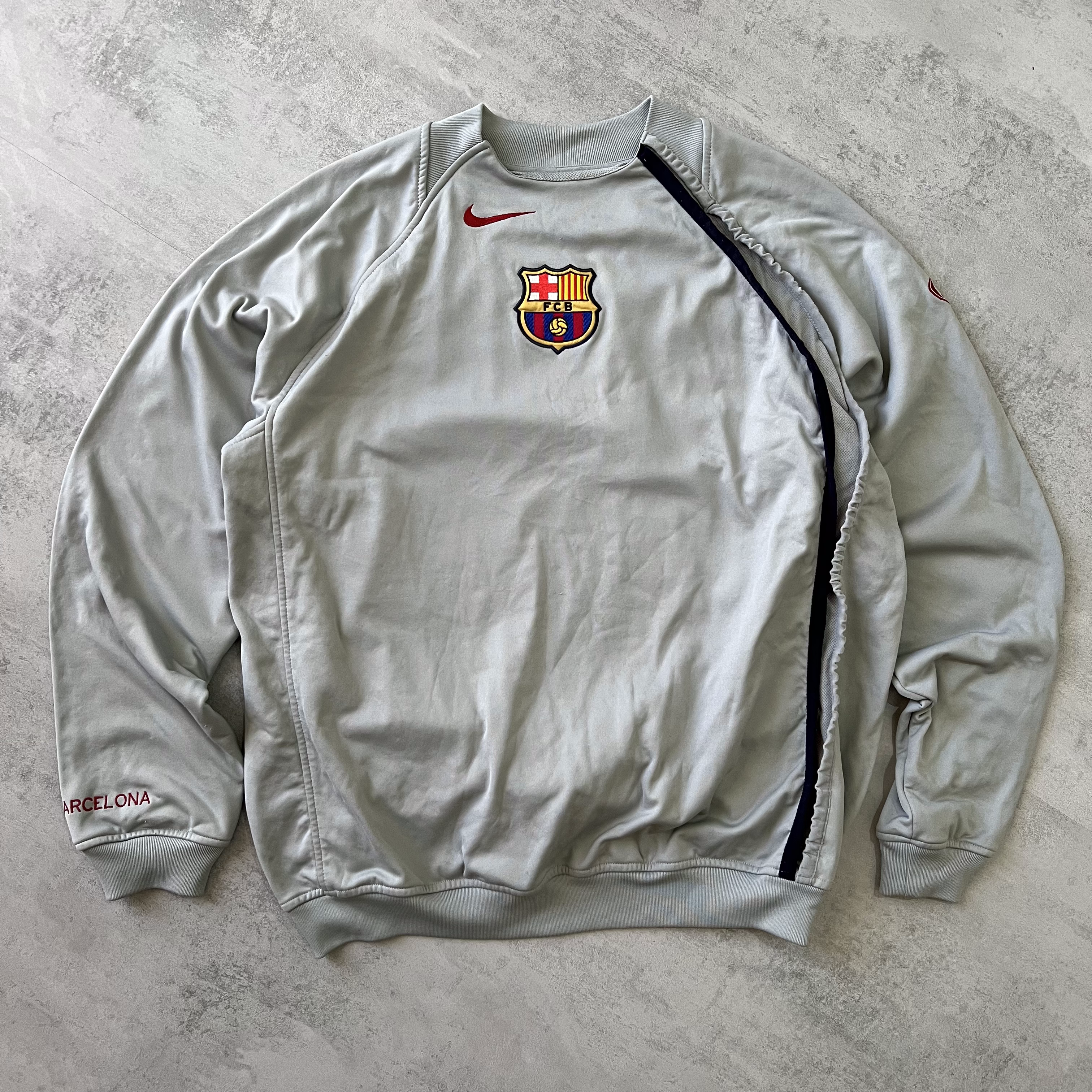 Nike Barcelona 2000s sweatshirt (L)