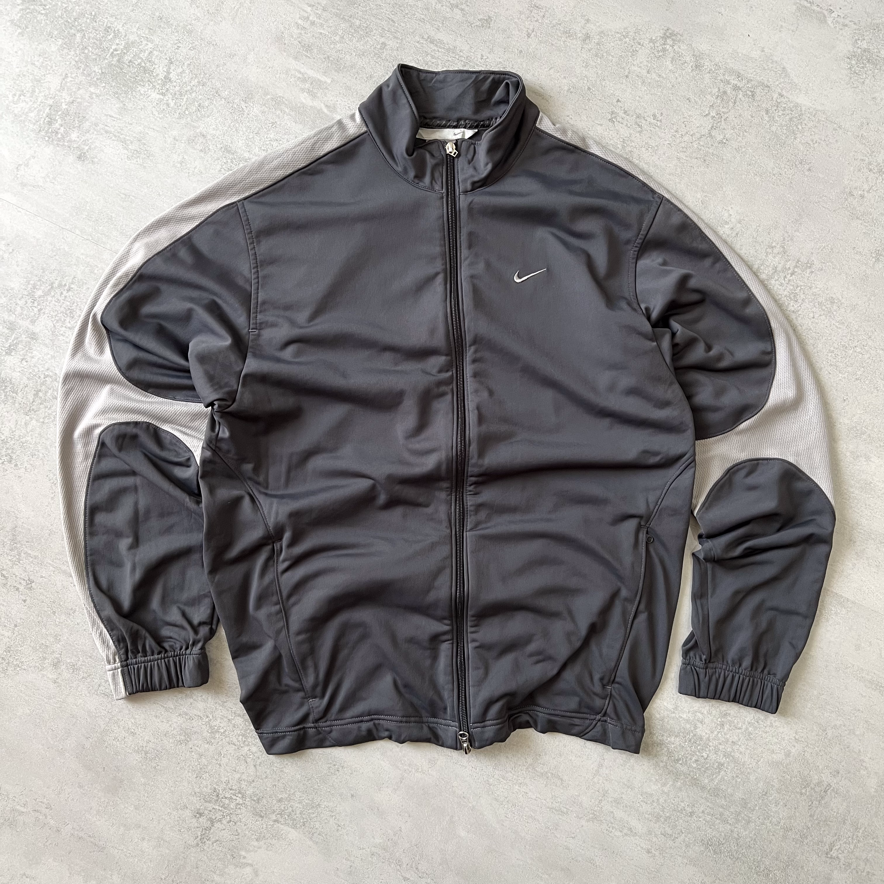 Nike 2000s trackjacket (L)