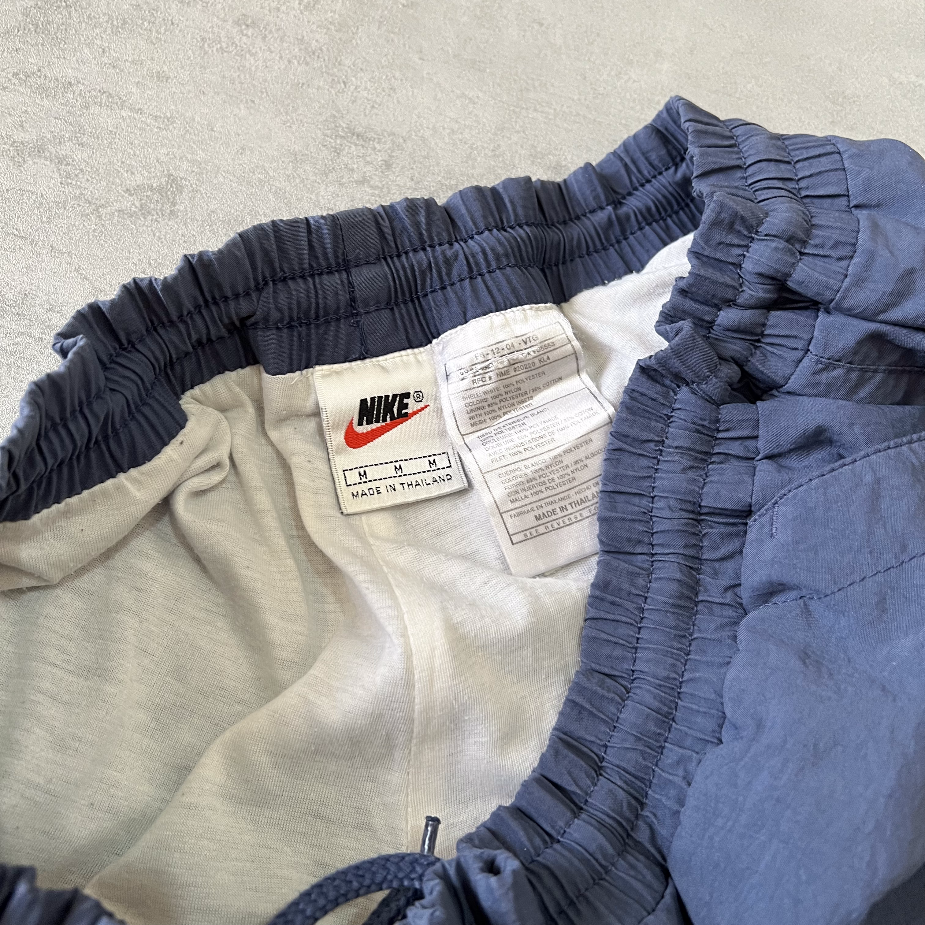 Nike 1990s trackpants (M)