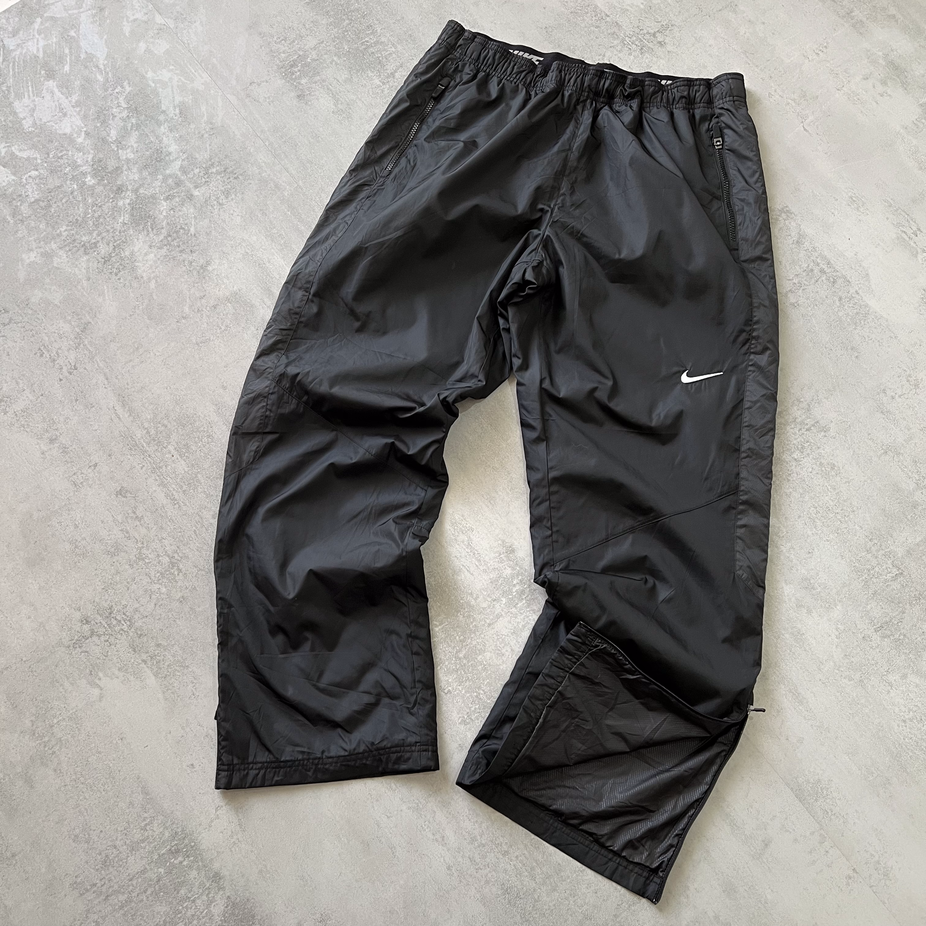 Nike 2000s trackpants (XXL)