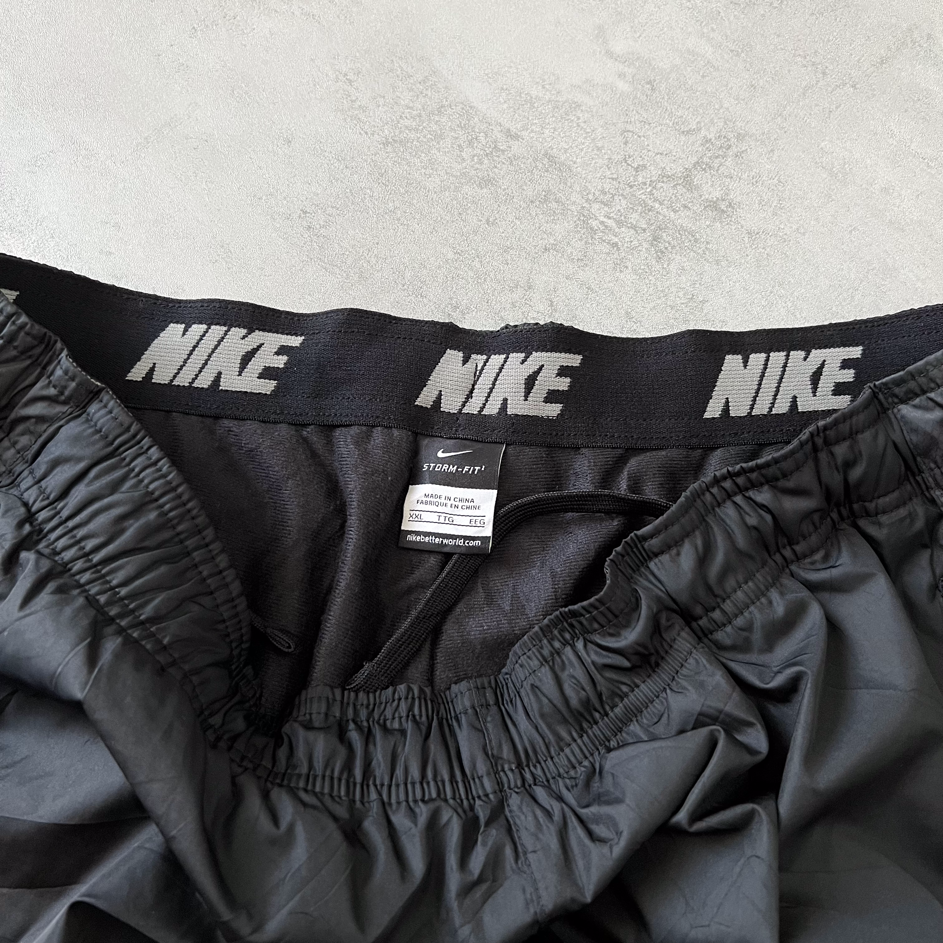 Nike 2000s trackpants (XXL)