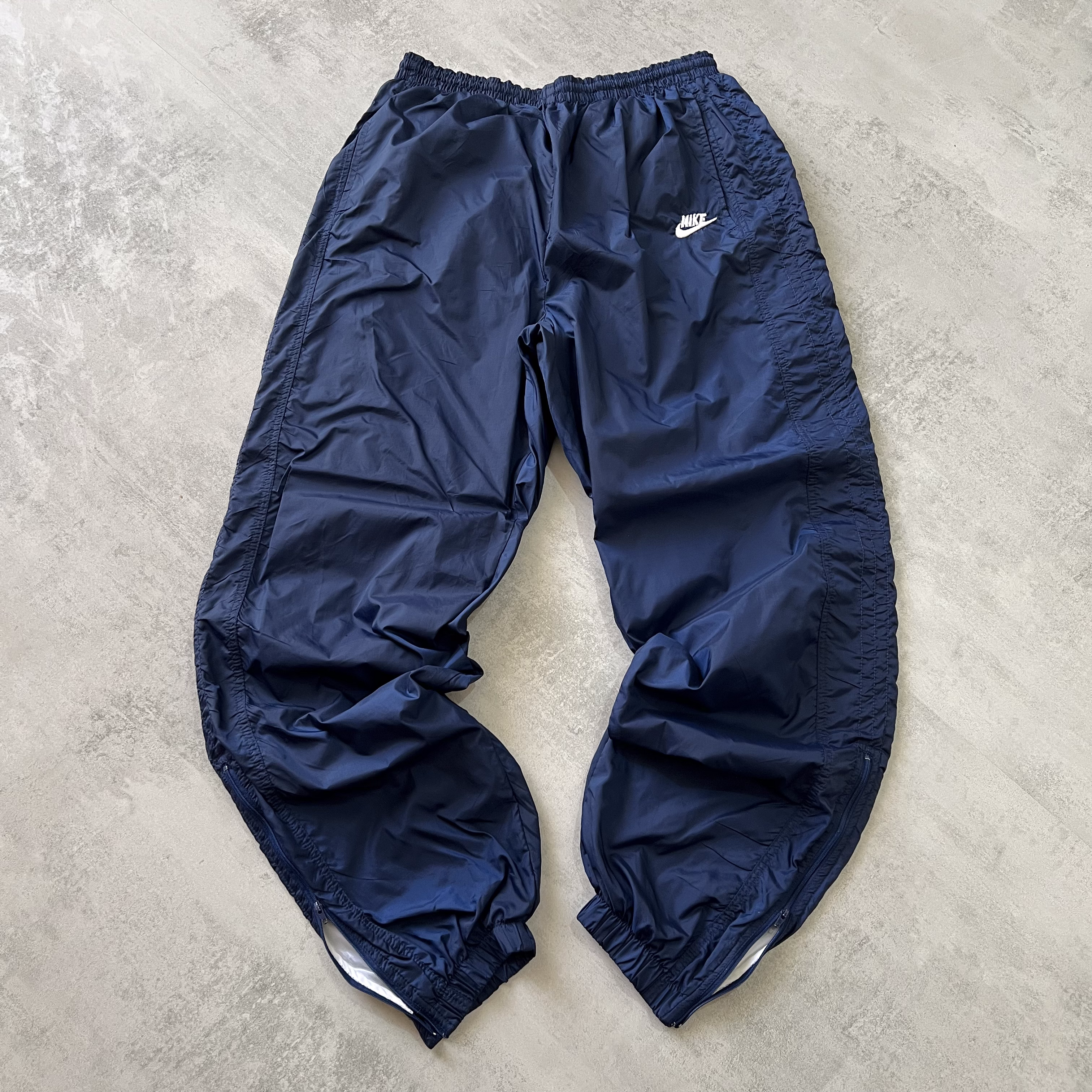 Nike 2000s trackpants (XL)