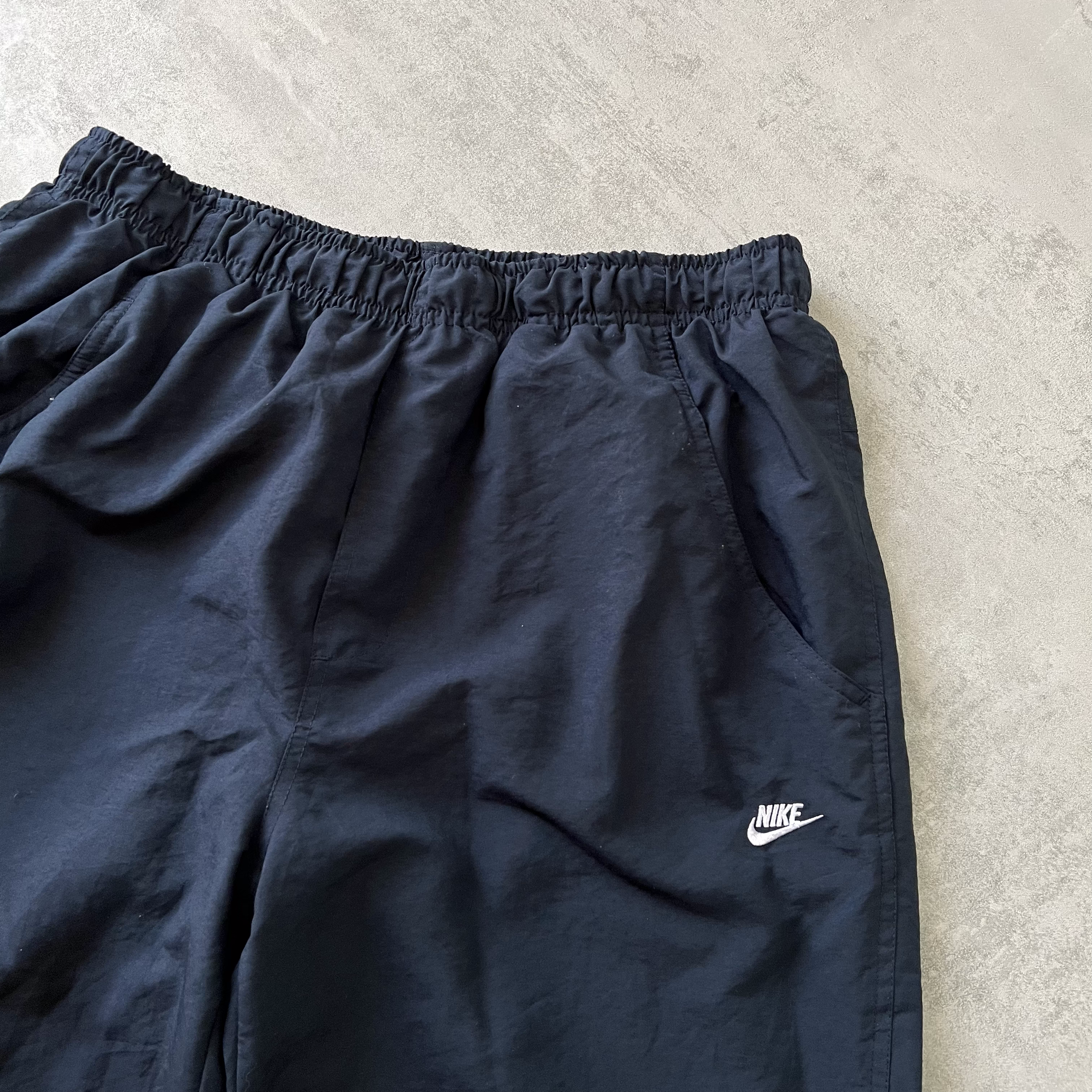 Nike RARE 2000s trackpants (L)