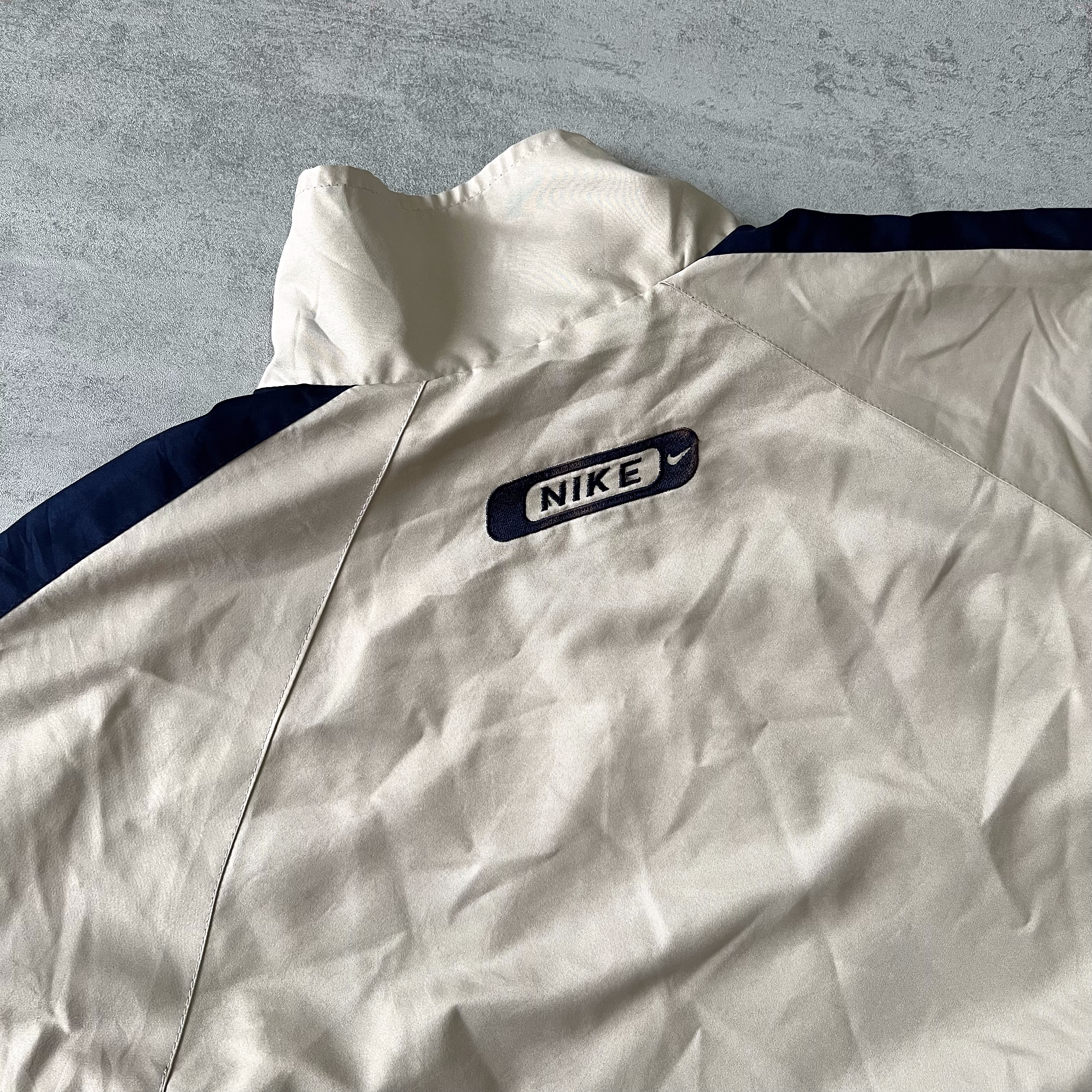 Nike 2000s trackjacket (M)