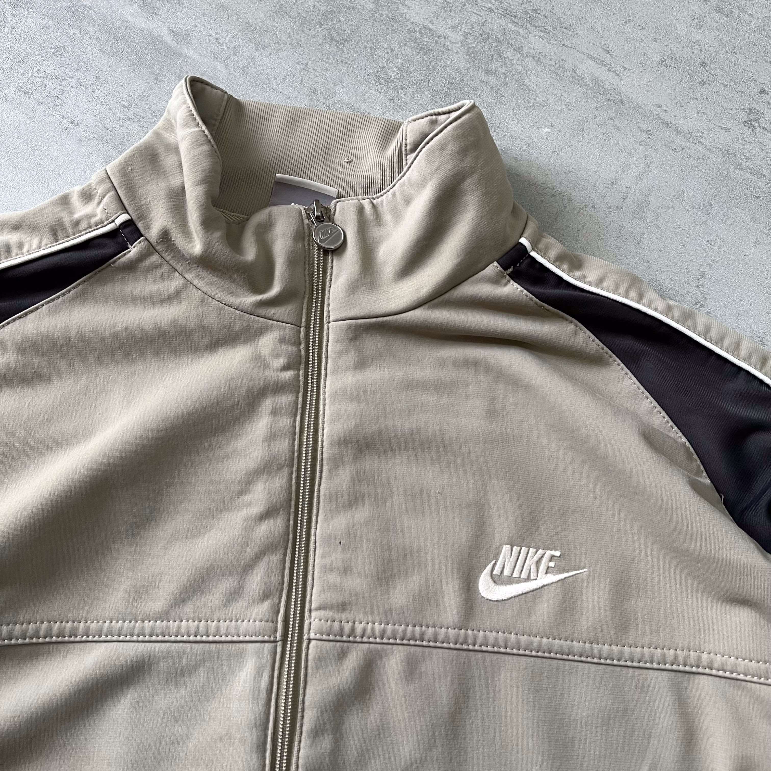 Nike 2000s trackjacket (XL)