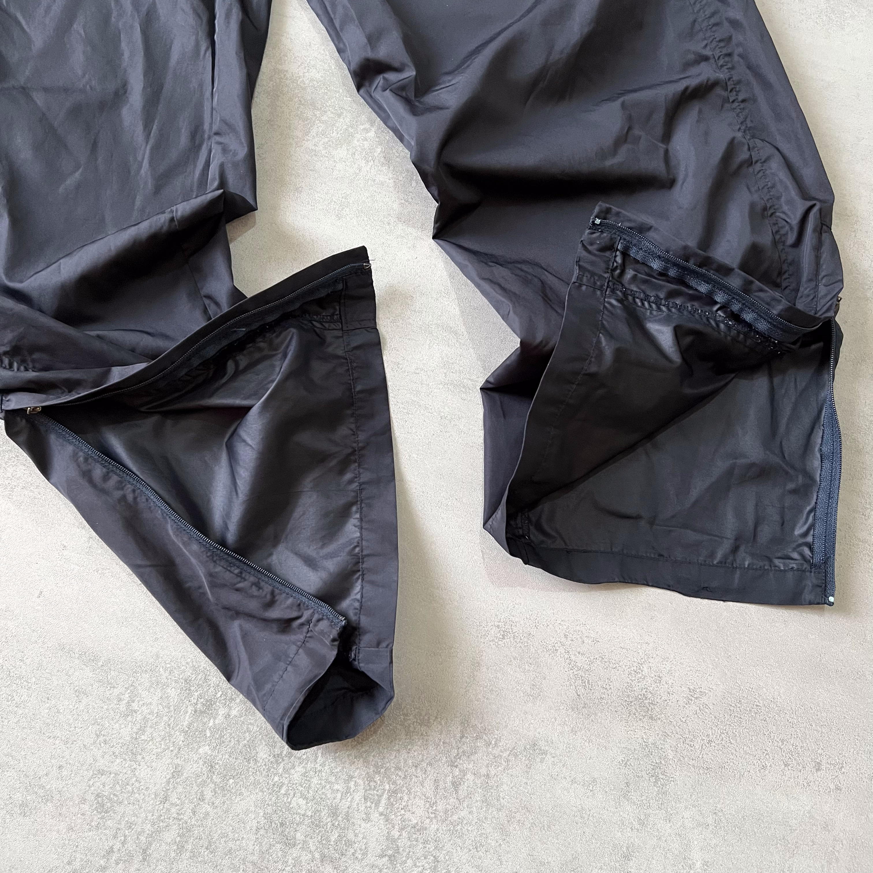 Nike 2000s trackpants (L)