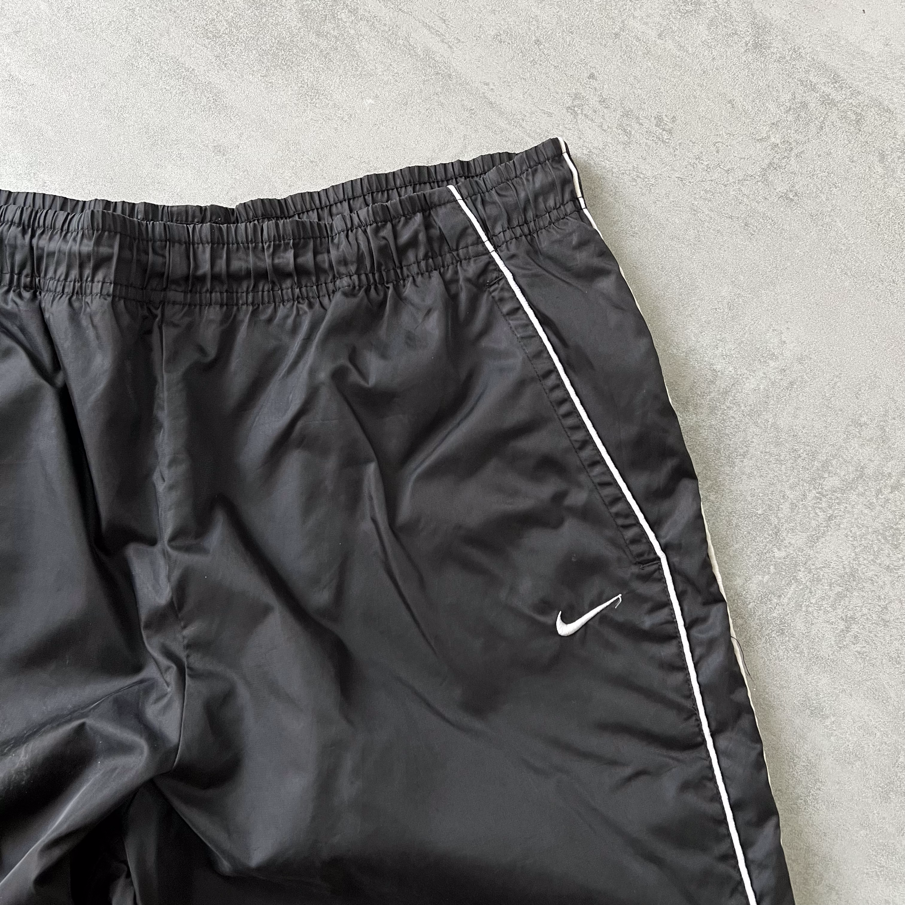 Nike 2000s trackpants (XL)