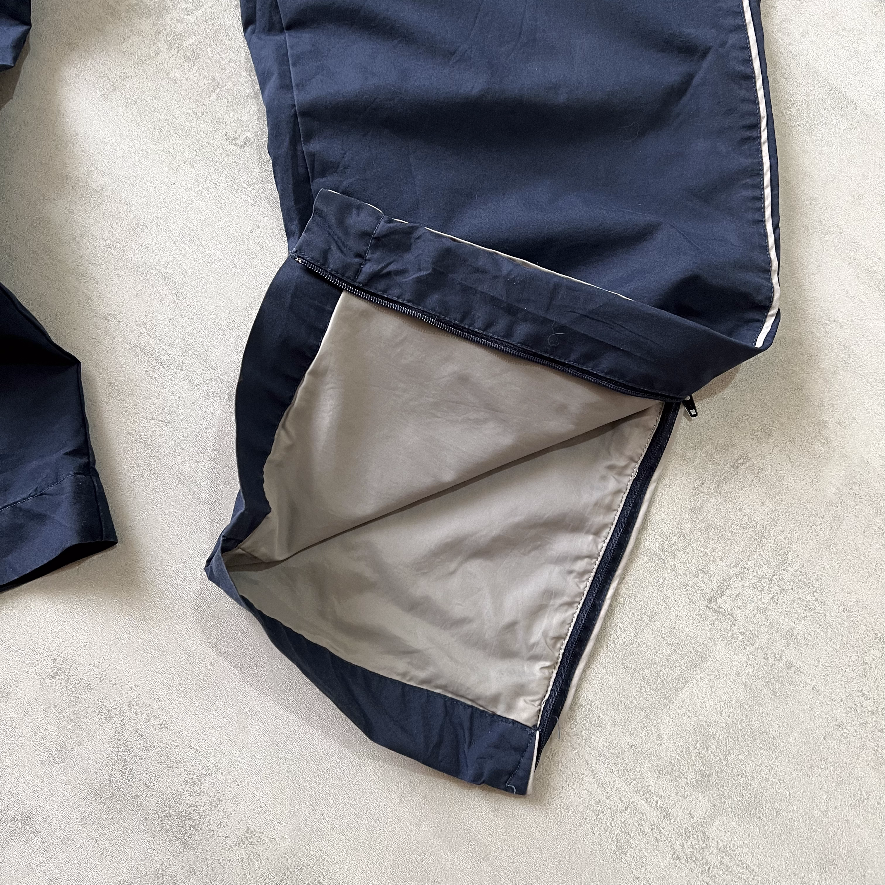 Nike 2000s trackpants (L)