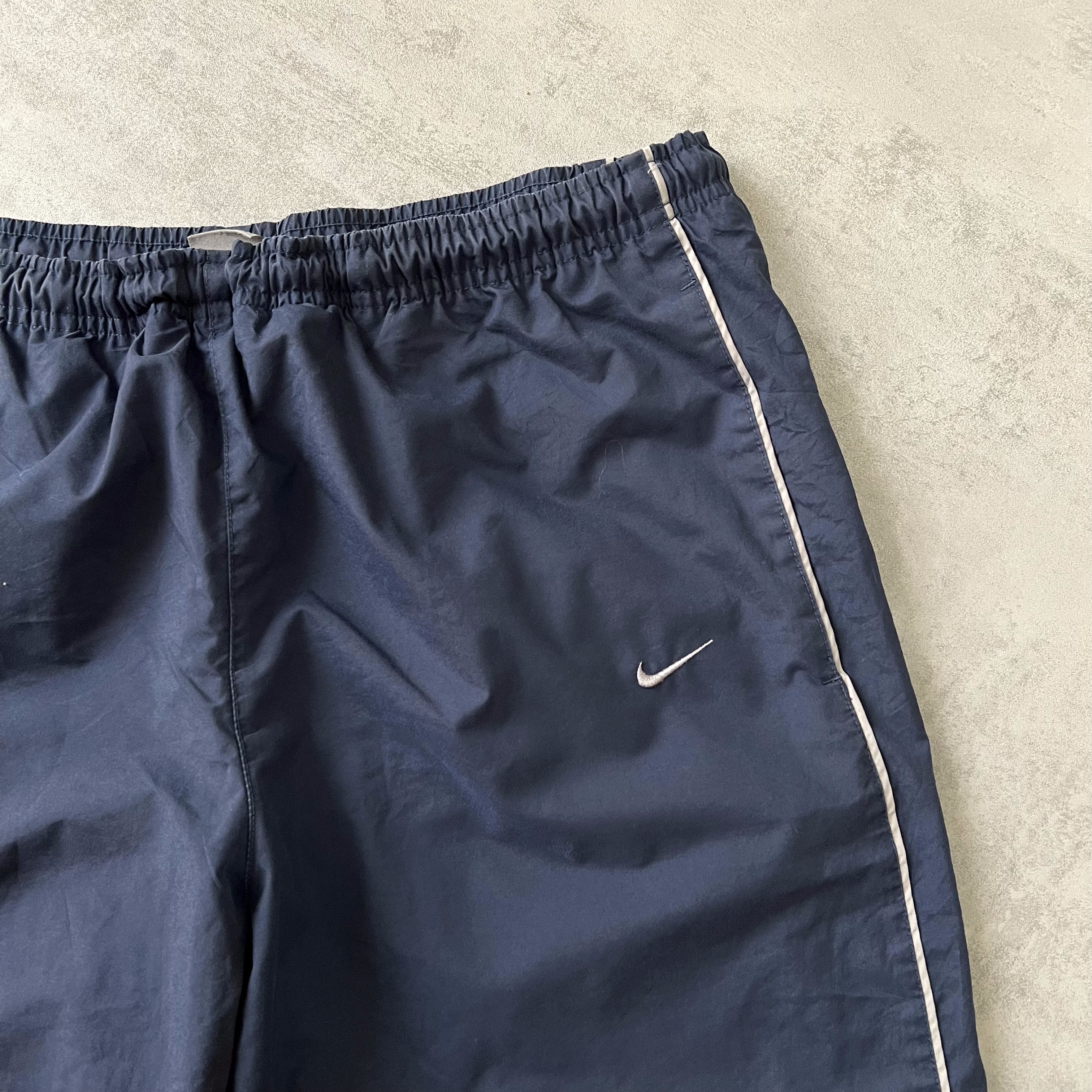 Nike 2000s trackpants (L)
