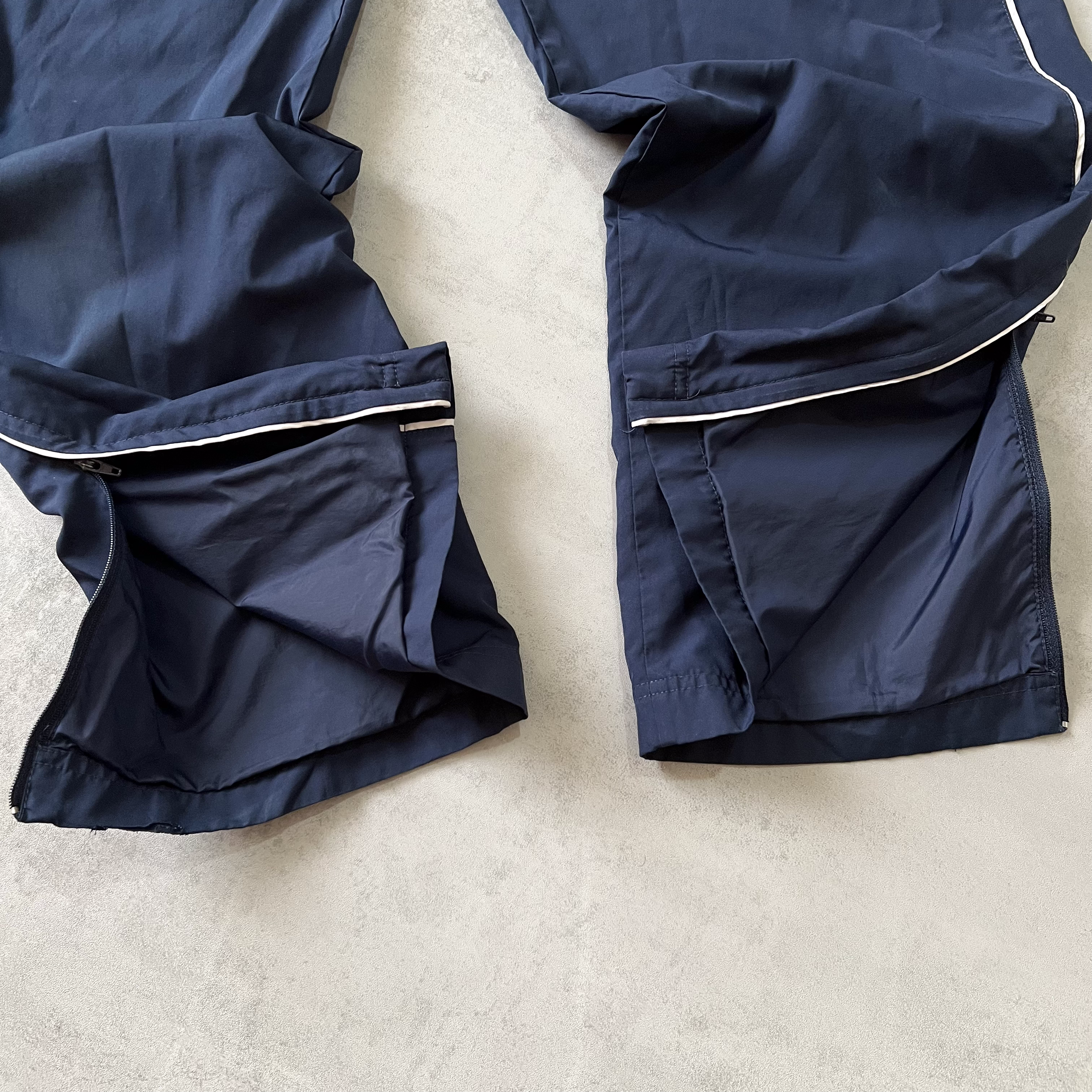 Nike 2000s trackpants (L)