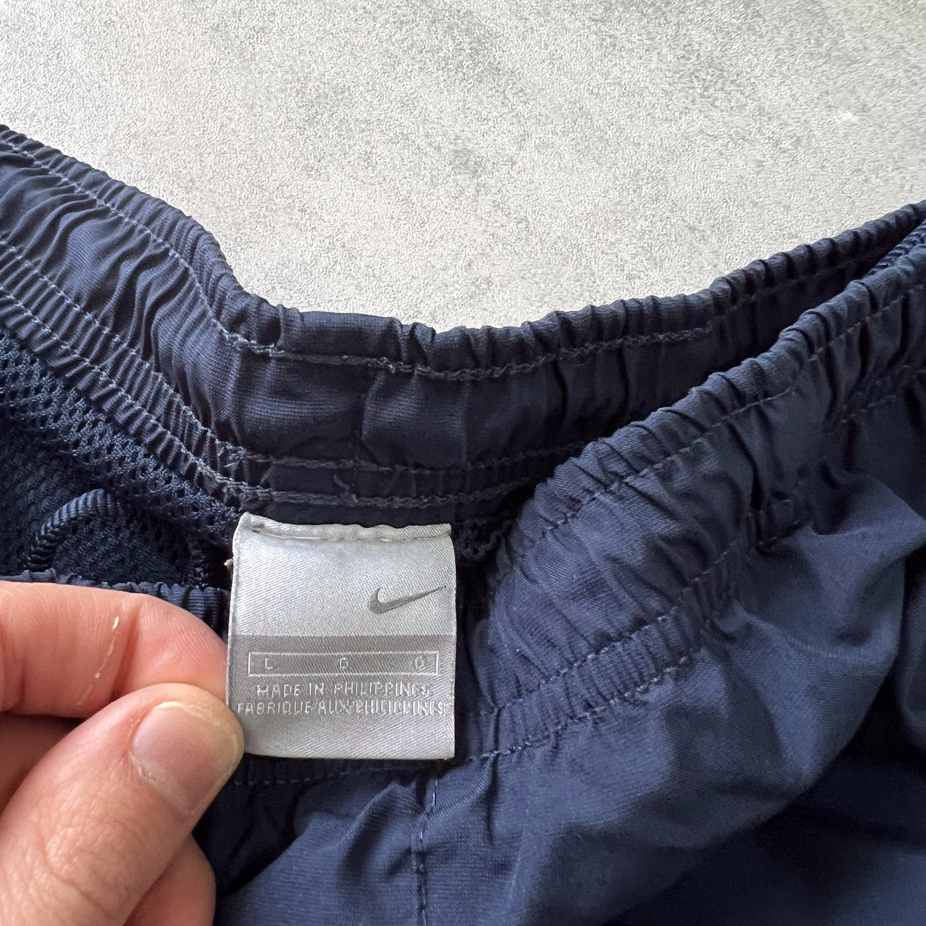 Nike 2000s trackpants (L)
