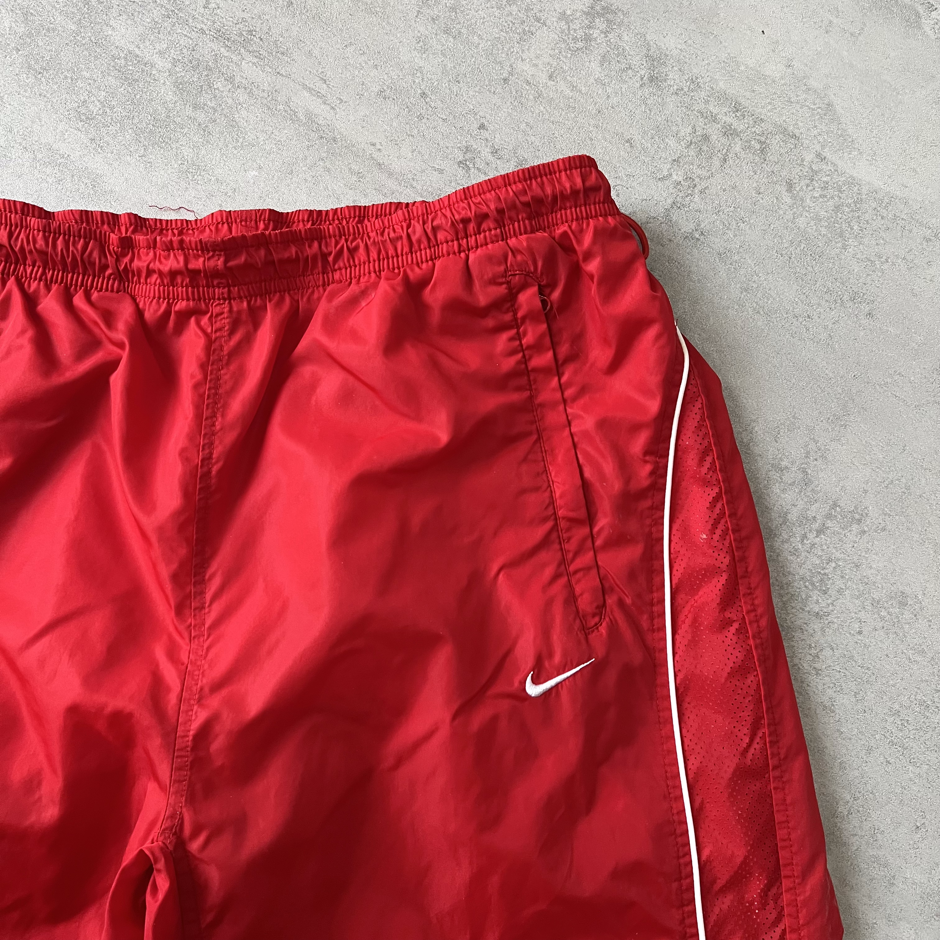 Nike RARE 2000s trackpants (XL)