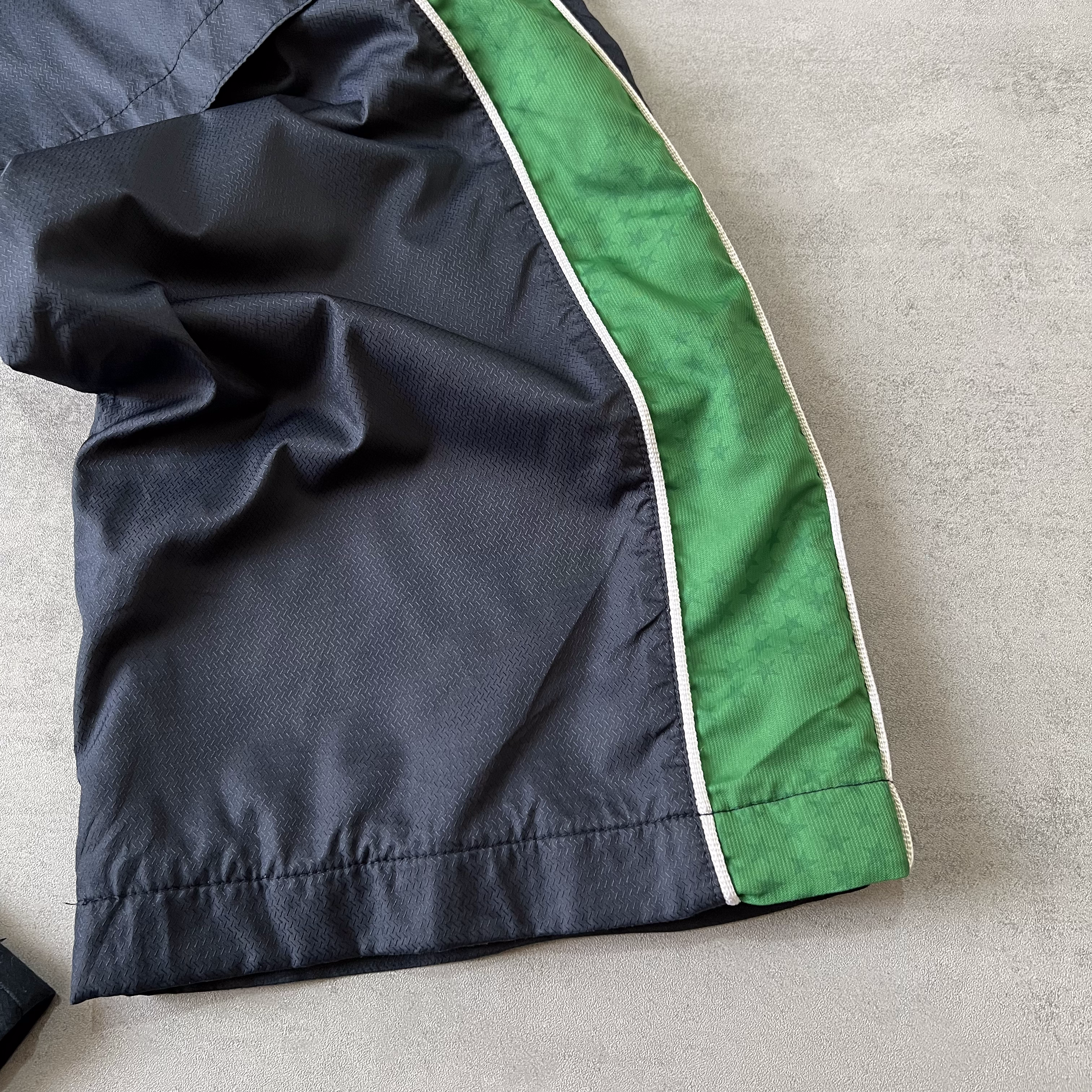 Nike 2000s trackpants (M)