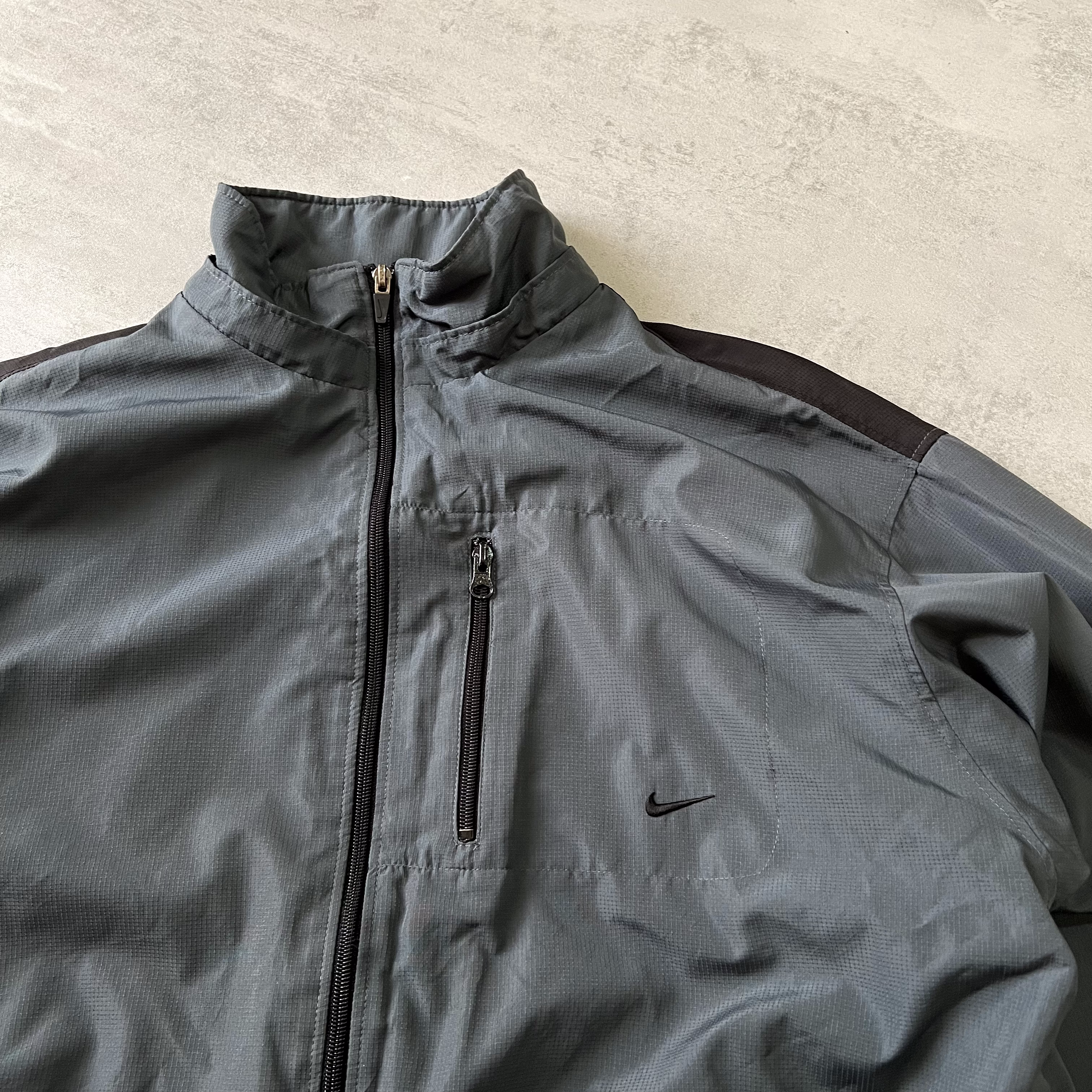Nike 2000s trackjacket (XXL)