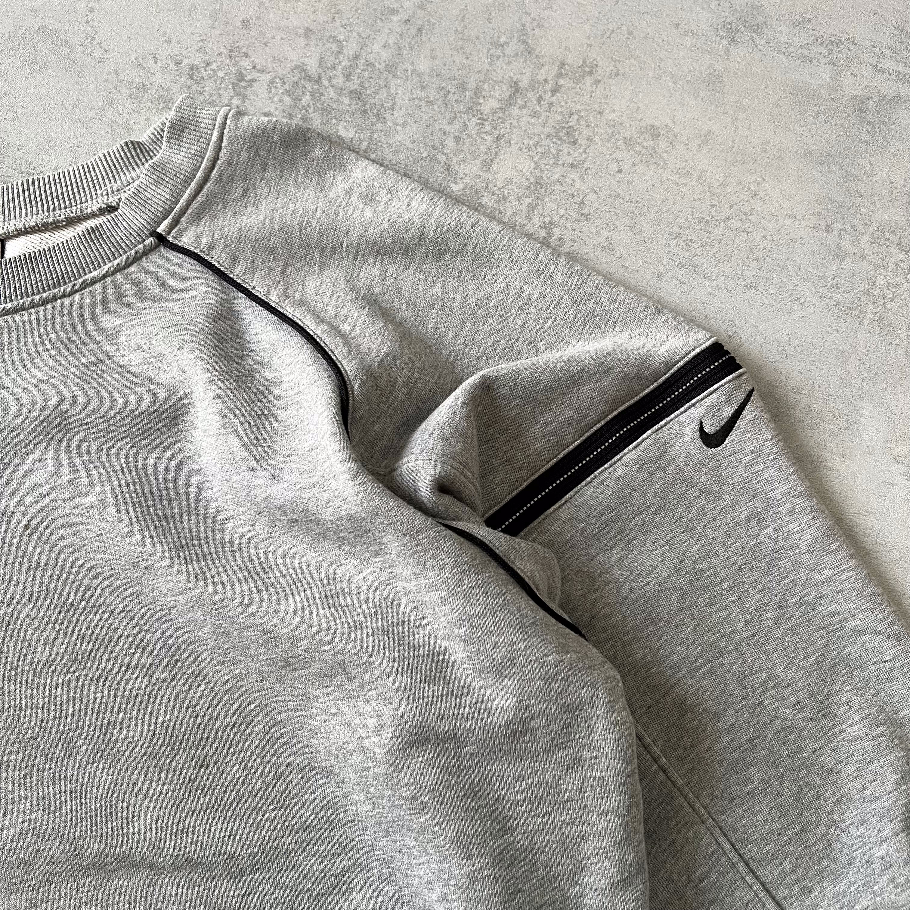 Nike 2000s sweatshirt (L)