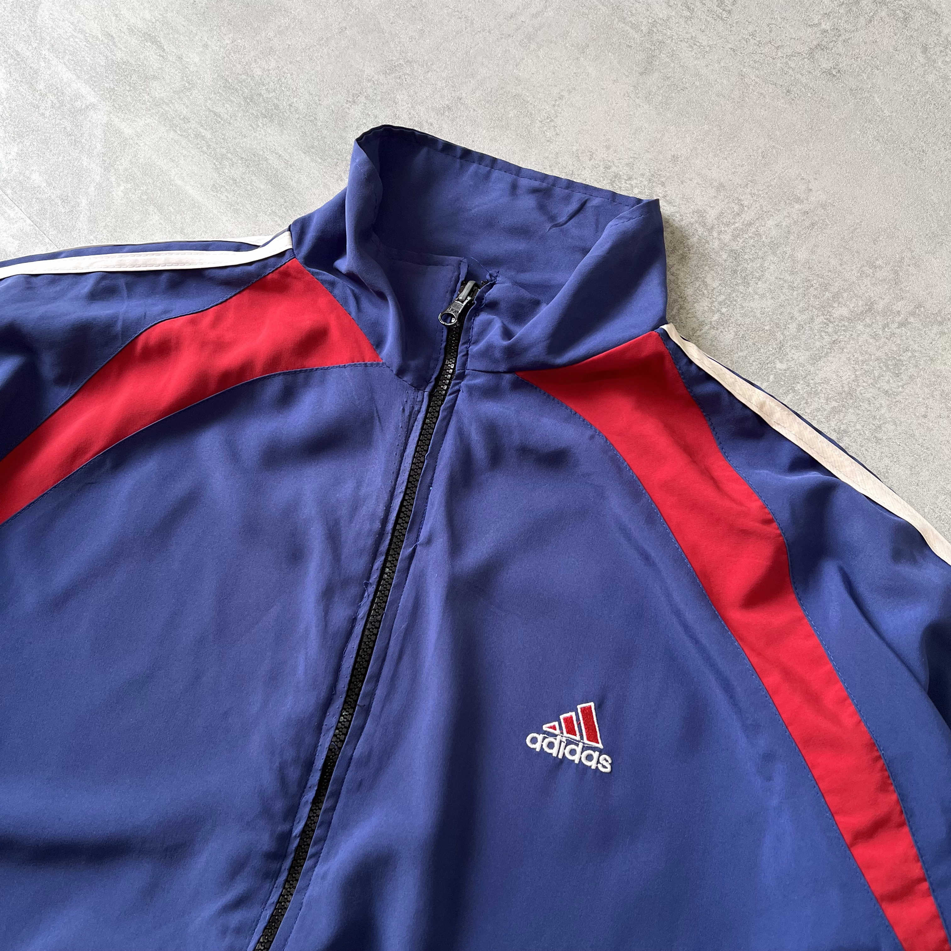 Adidas 2000s trackjacket (M)