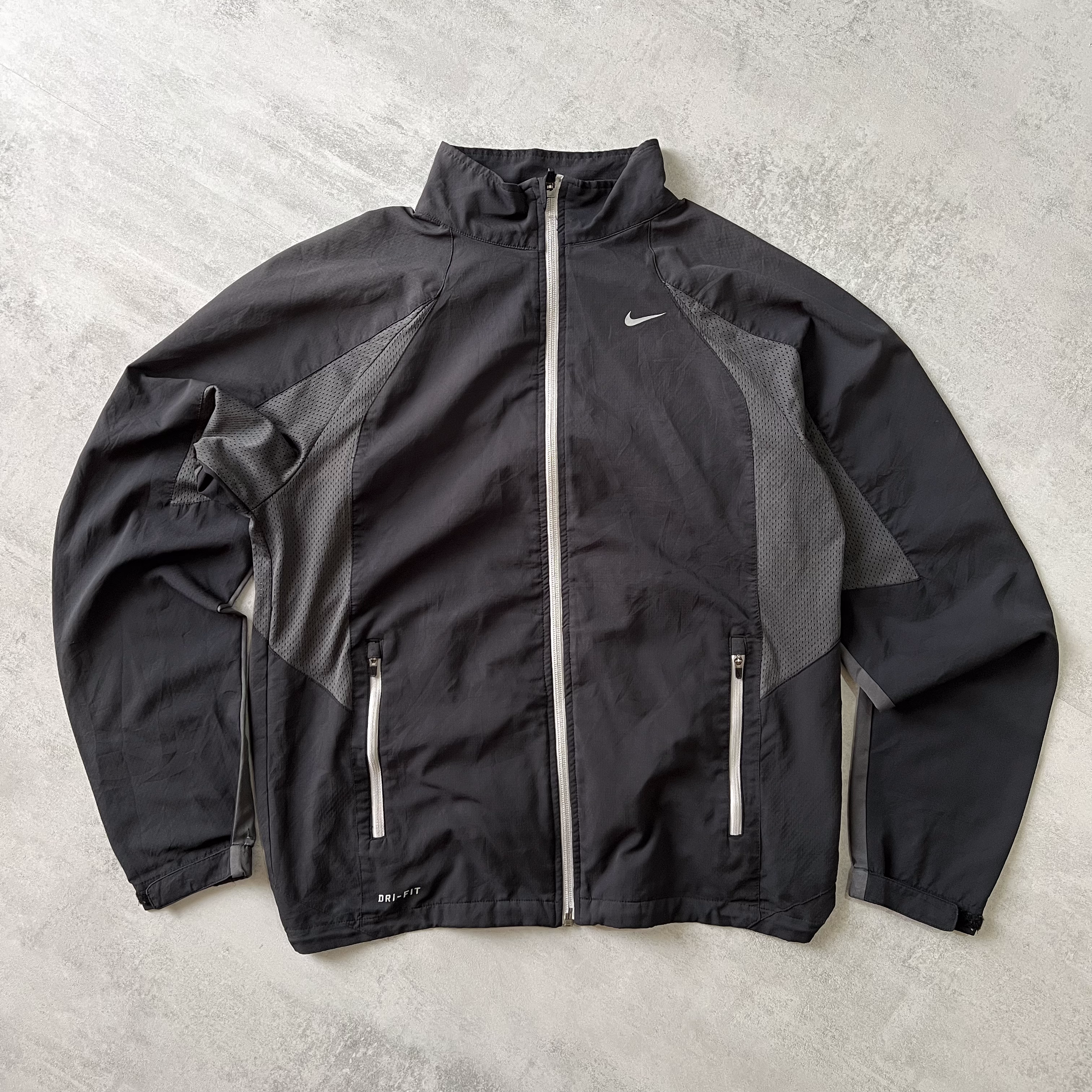 Nike 2000s trackjacket (L)