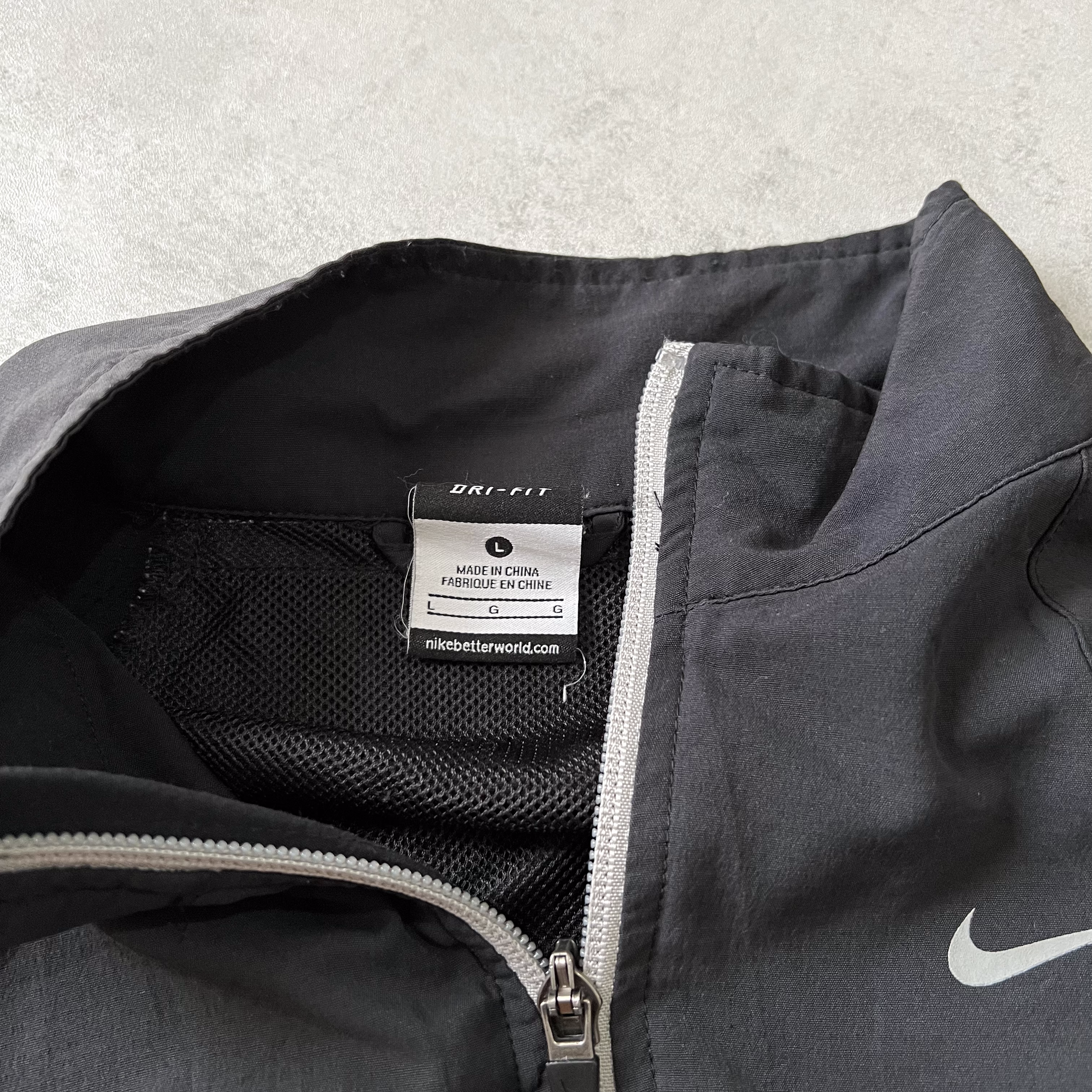 Nike 2000s trackjacket (L)