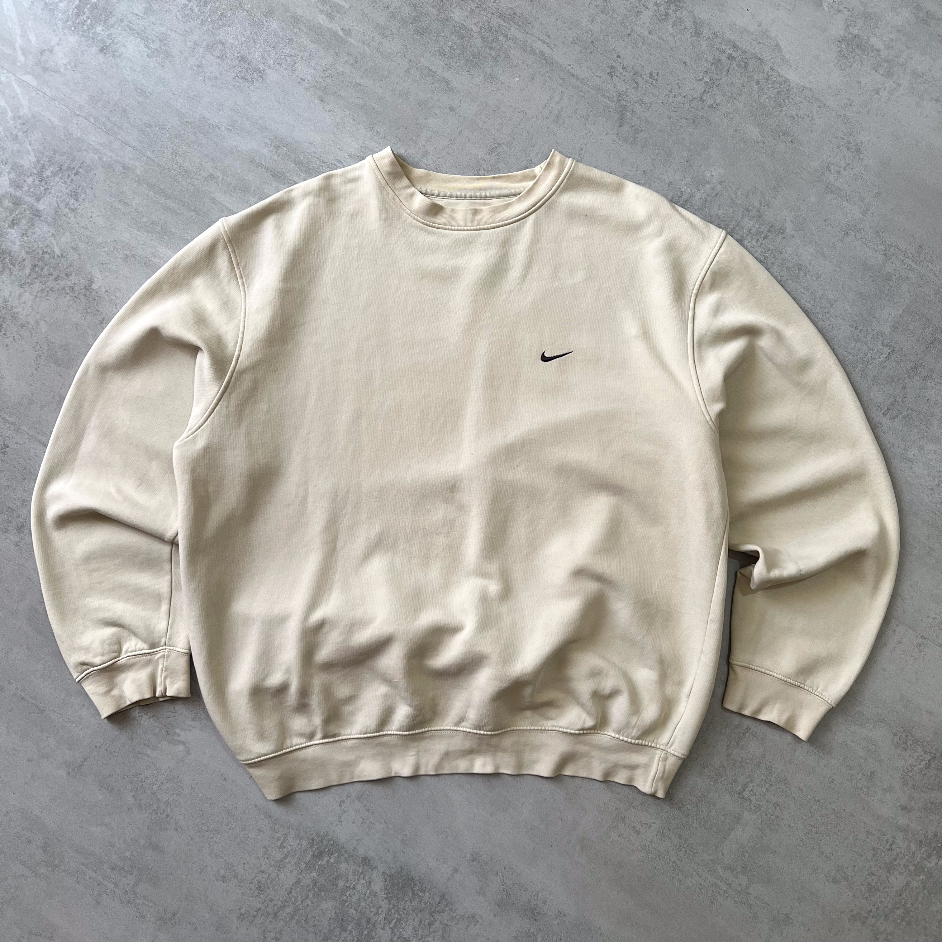Nike 2000s crewneck sweatshirt (L)