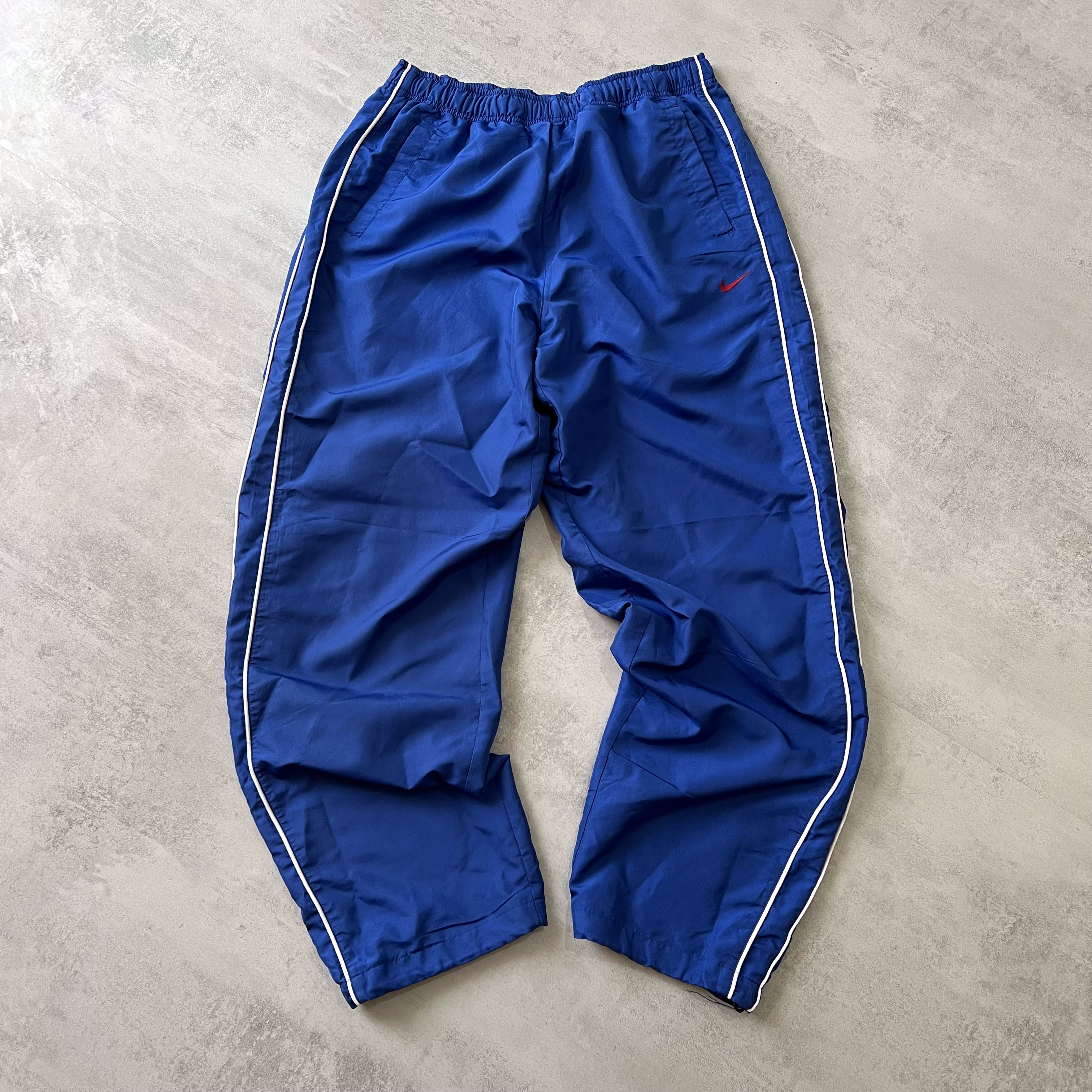 Nike 2000s trackpants (L)