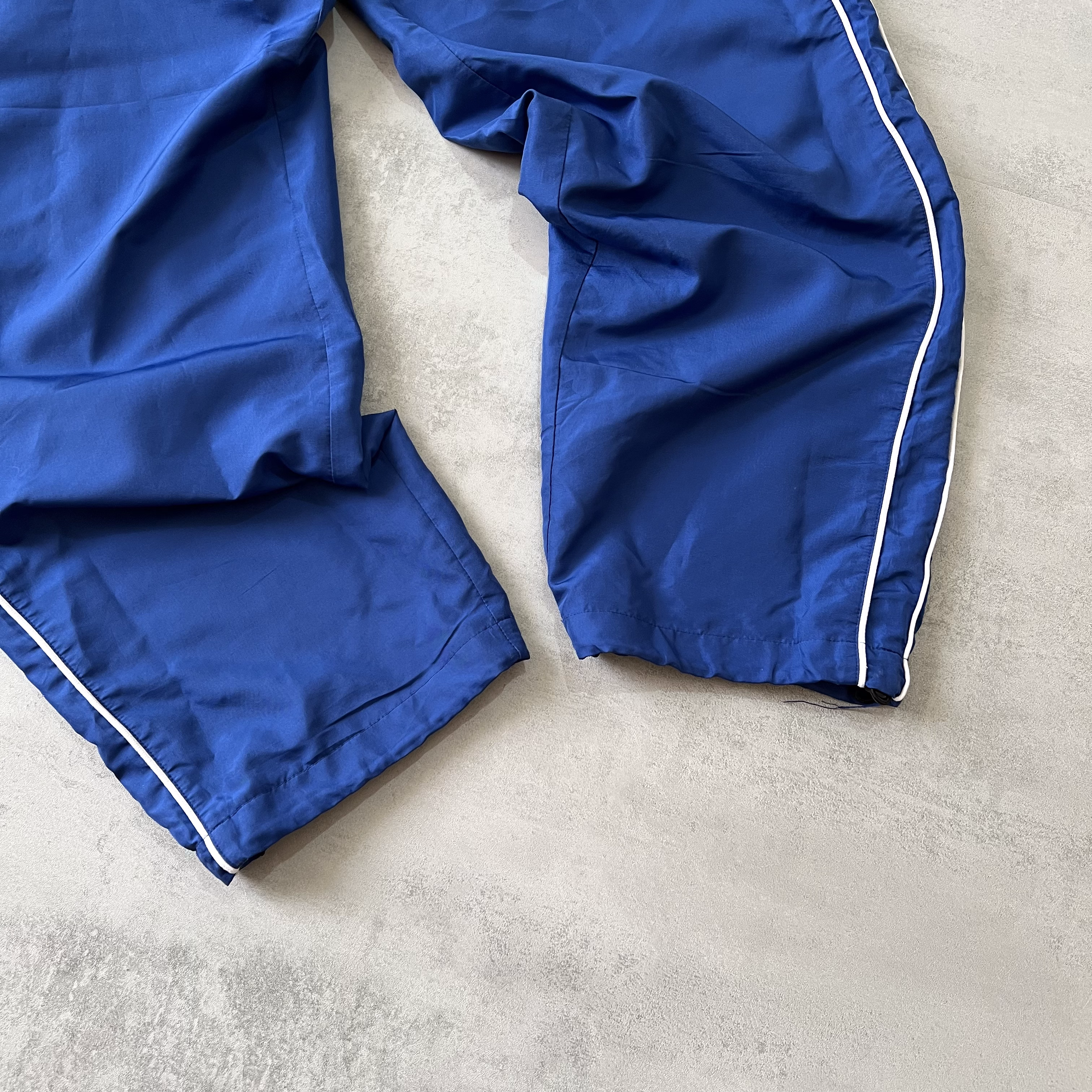 Nike 2000s trackpants (L)