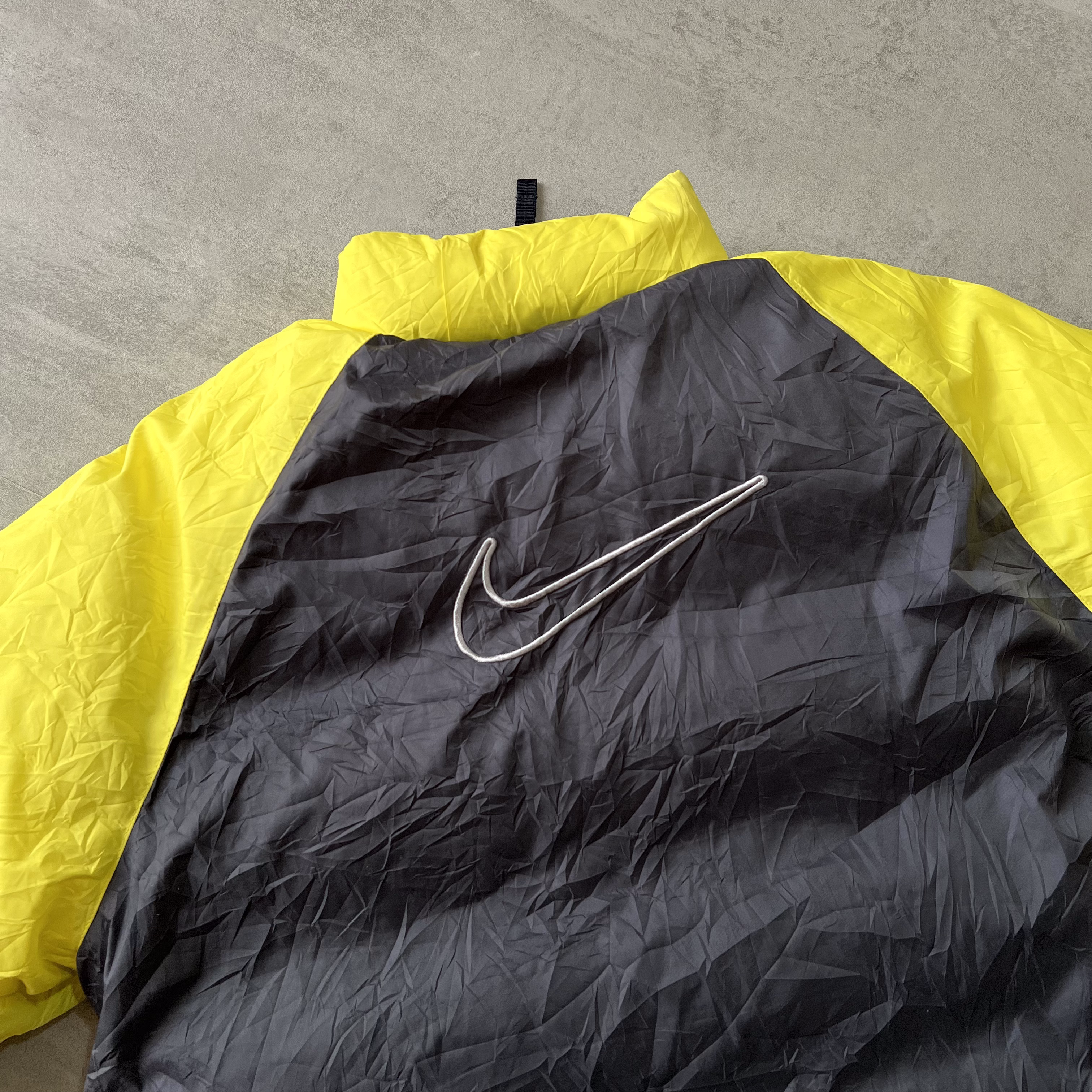 Nike 2000s puffer jacket (S)
