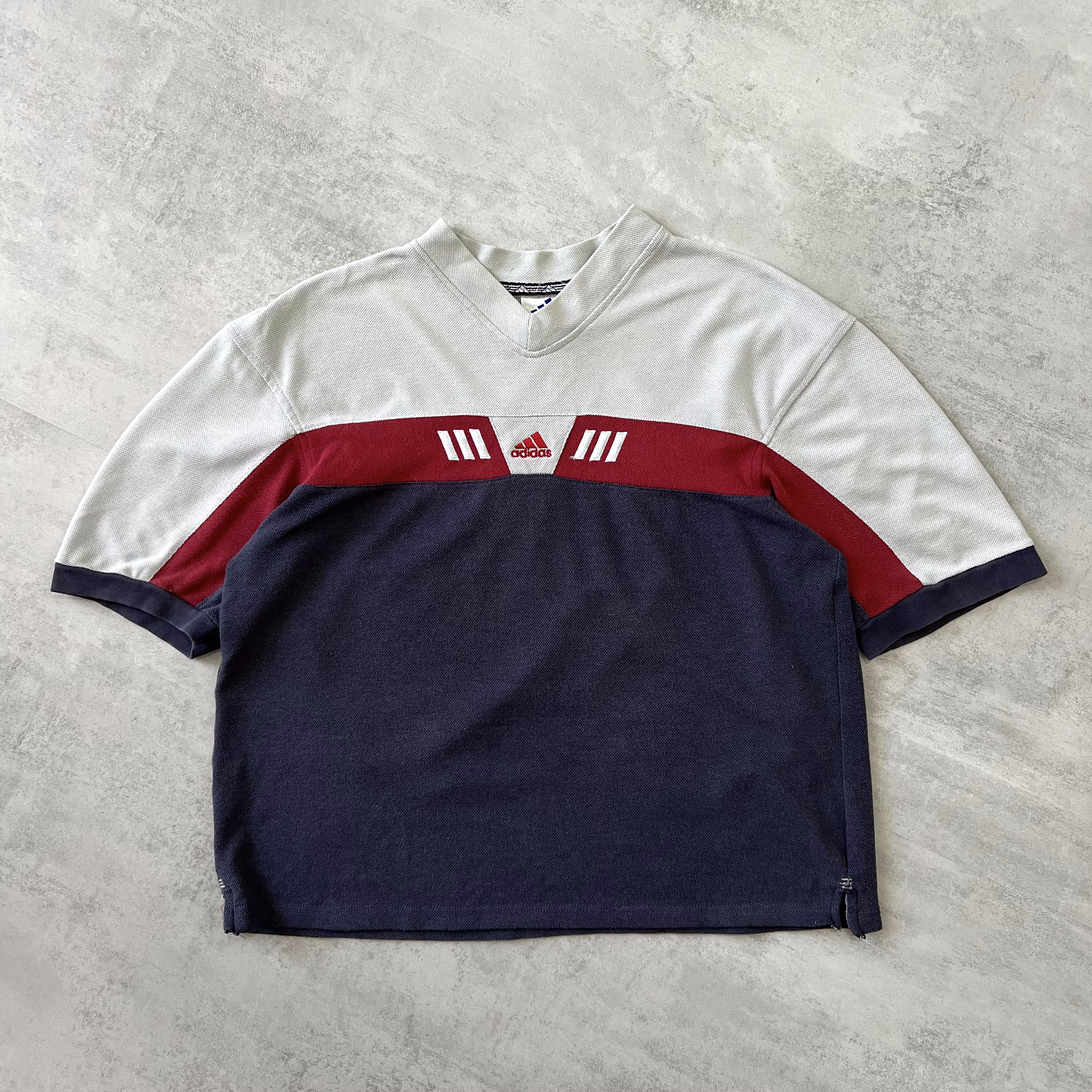 Adidas RARE 1990s heavyweight t-shirt (M)