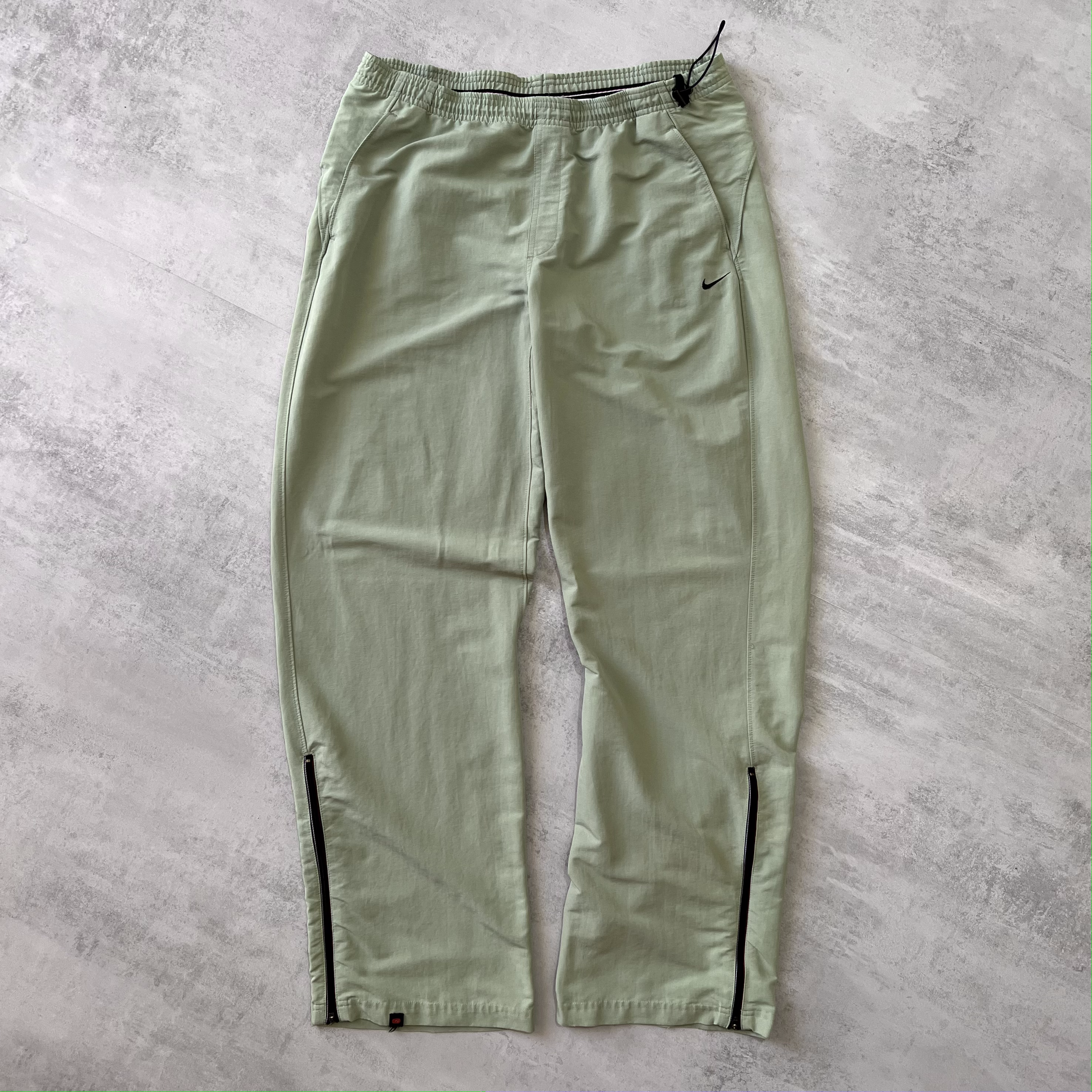 Nike RARE 2000s trackpants