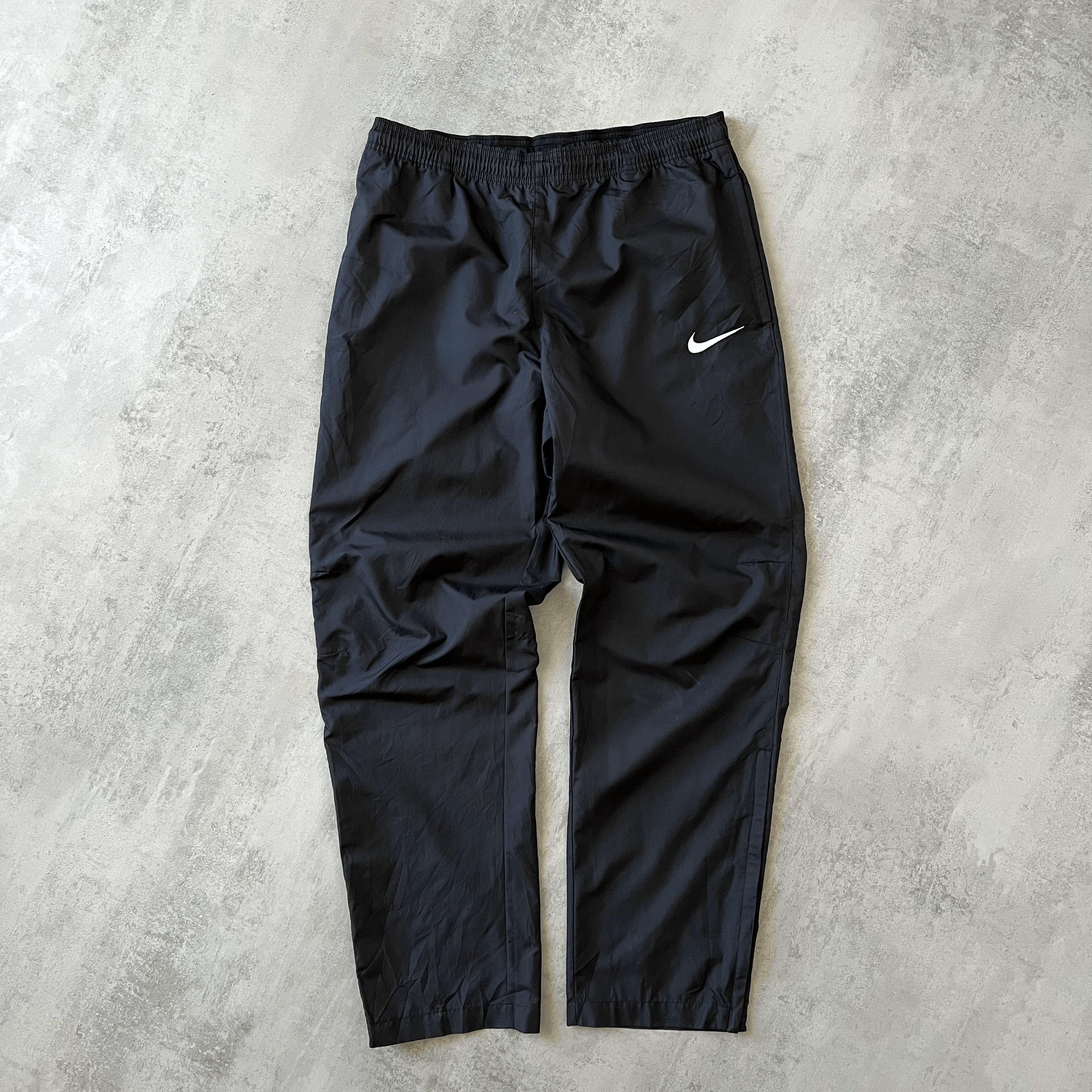 Nike 2000s trackpants (M)