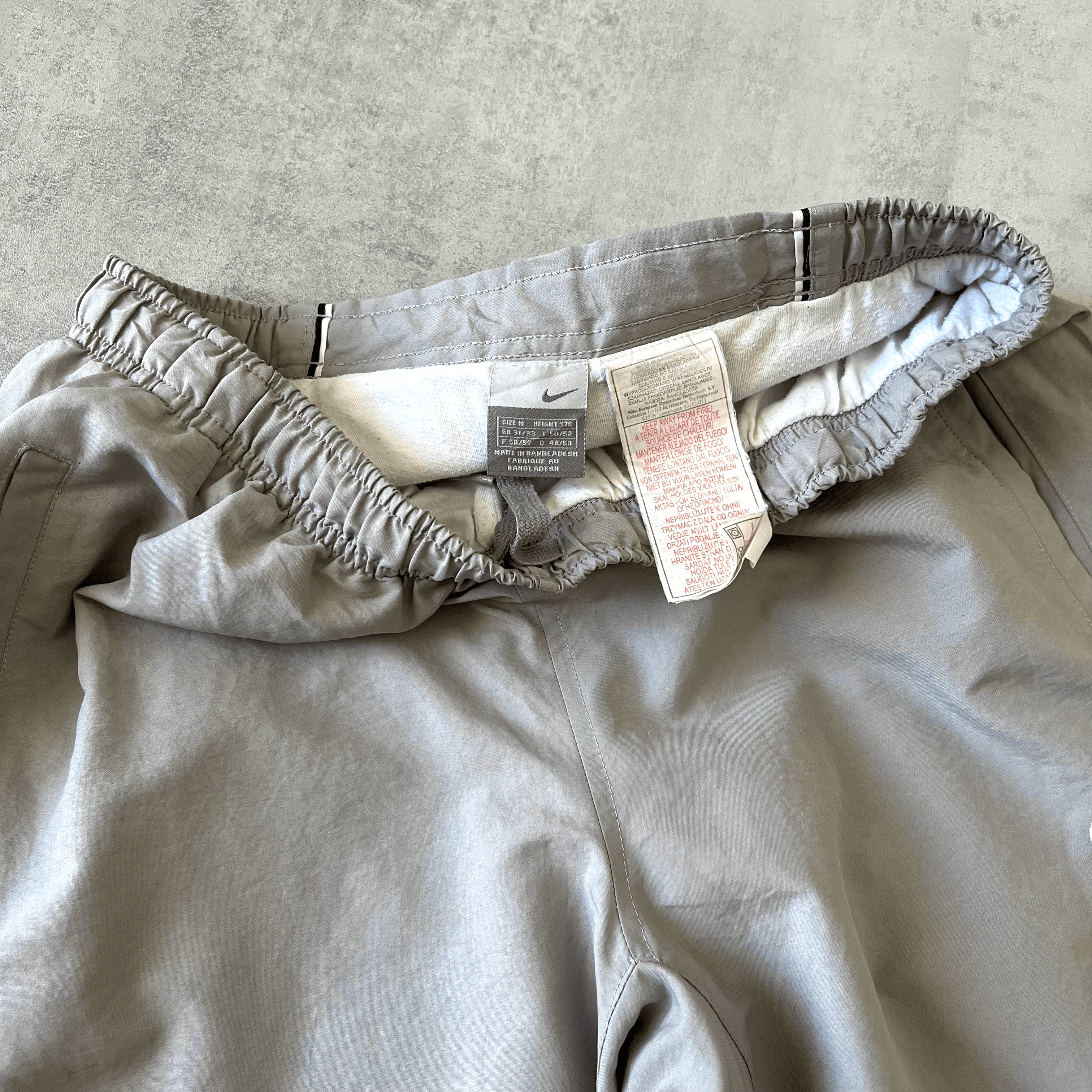 Nike 2000s joggers (M)